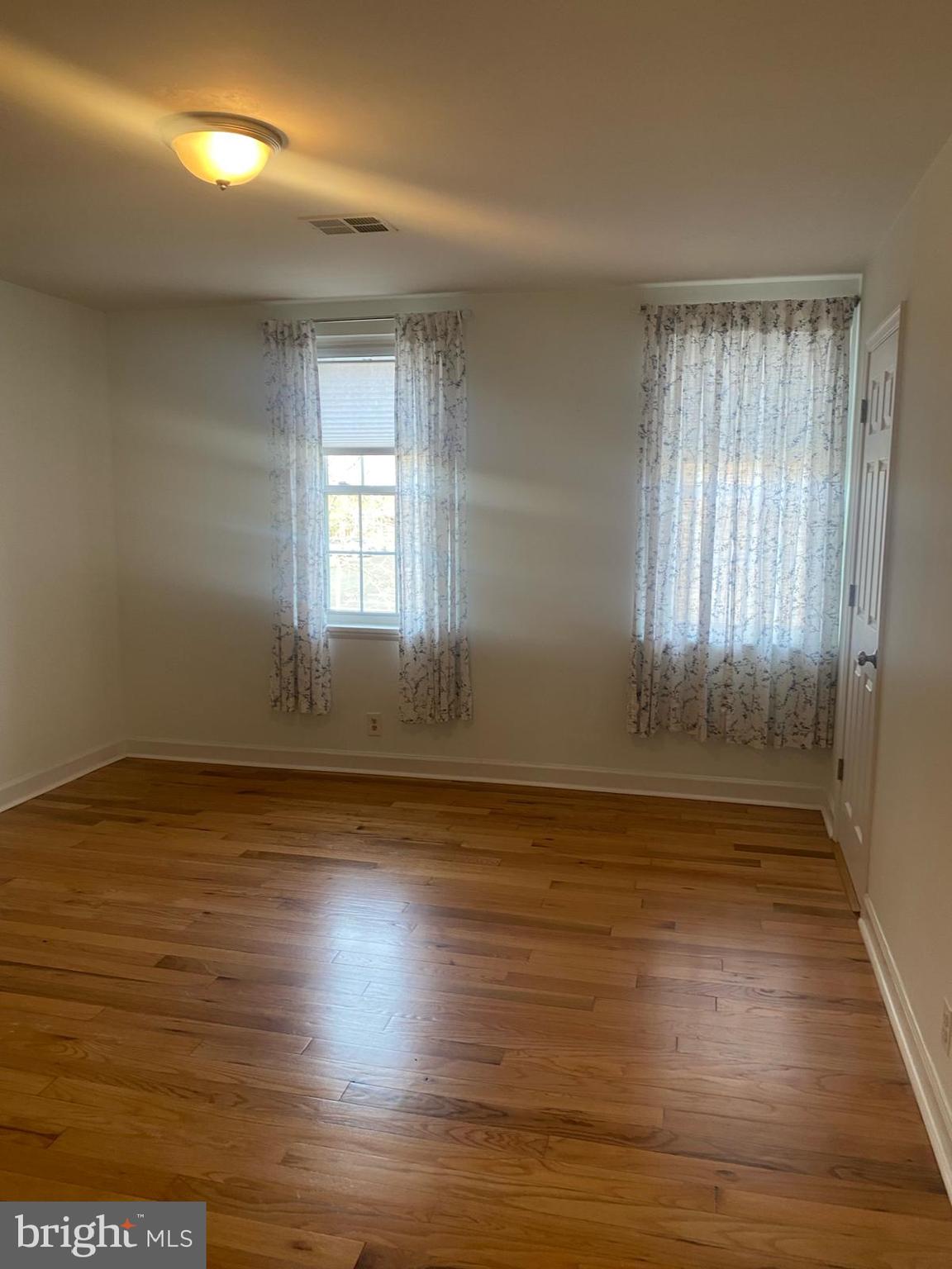 FAIRLINGTON - Residential Lease