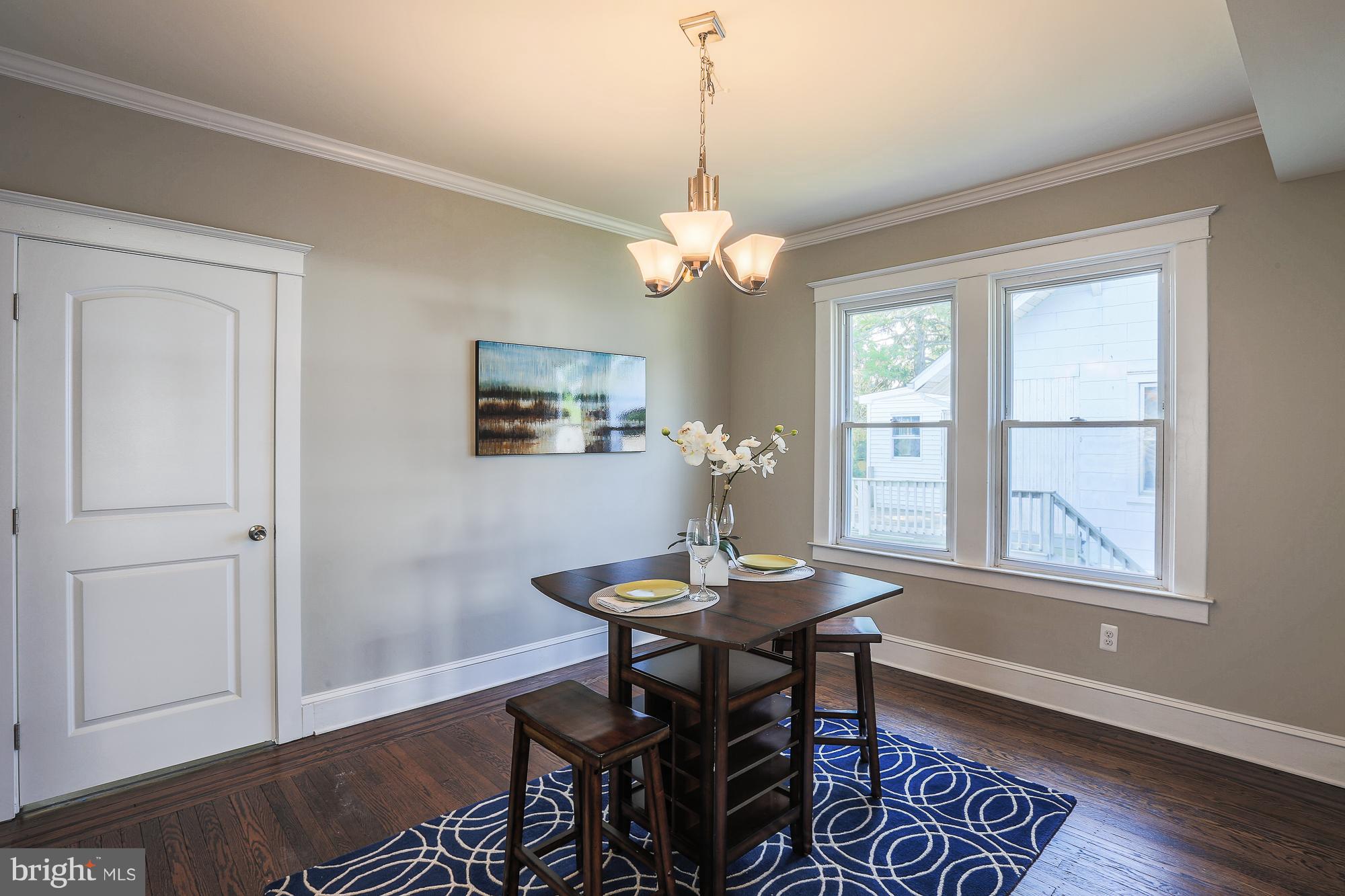 ELMWOOD - Residential