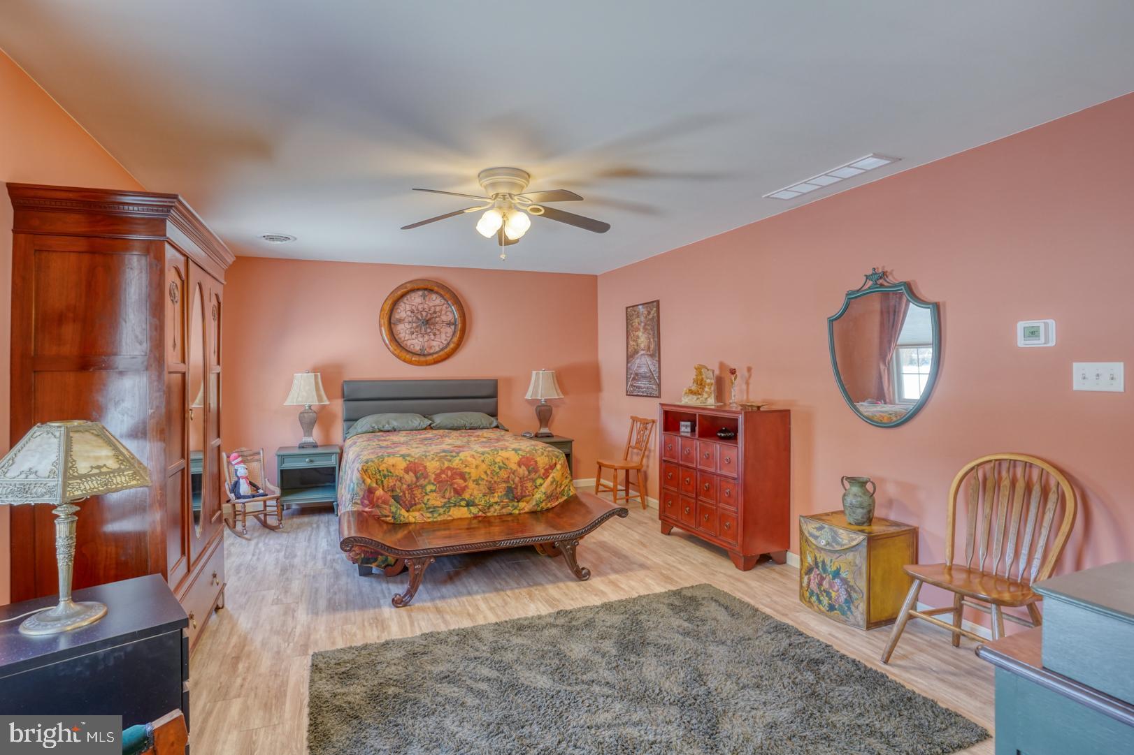 IRISH HILLS - Residential