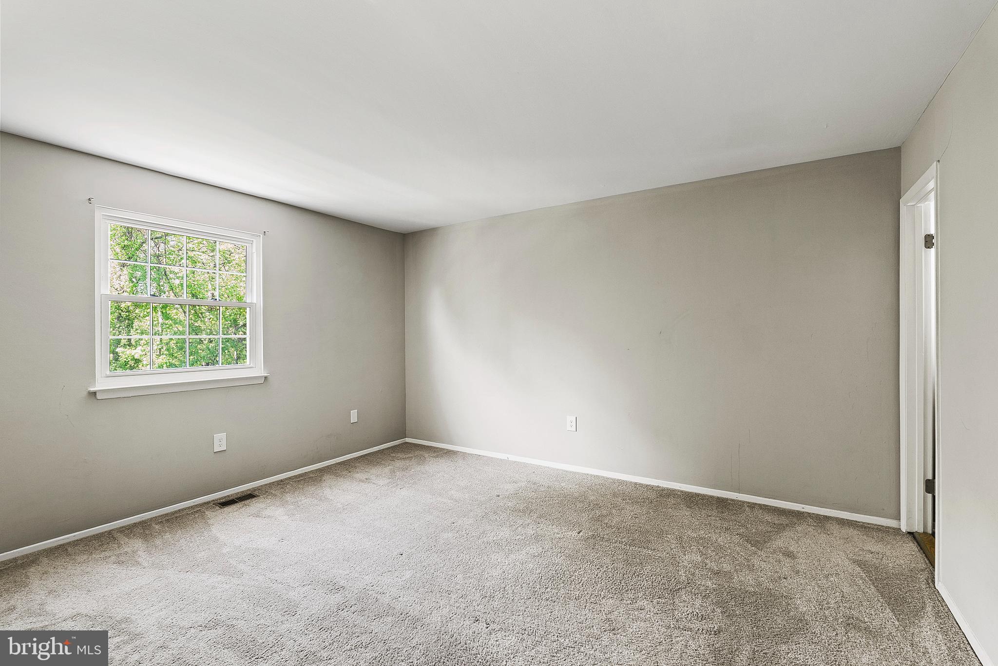 ELVATON TOWNE CONDO - Residential Lease