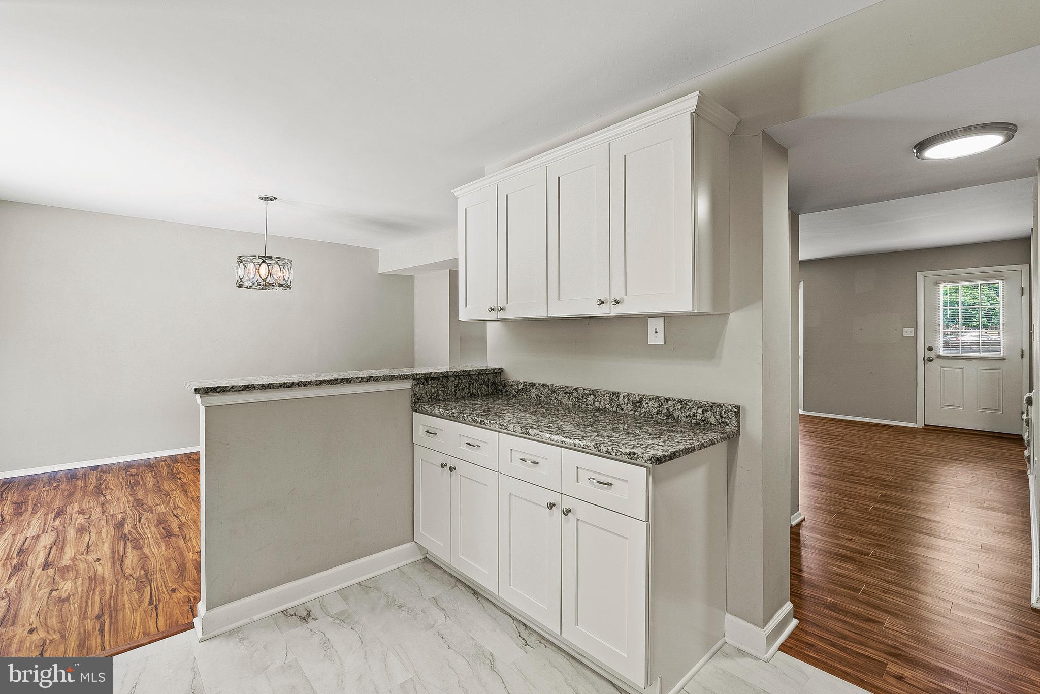 ELVATON TOWNE CONDO - Residential Lease