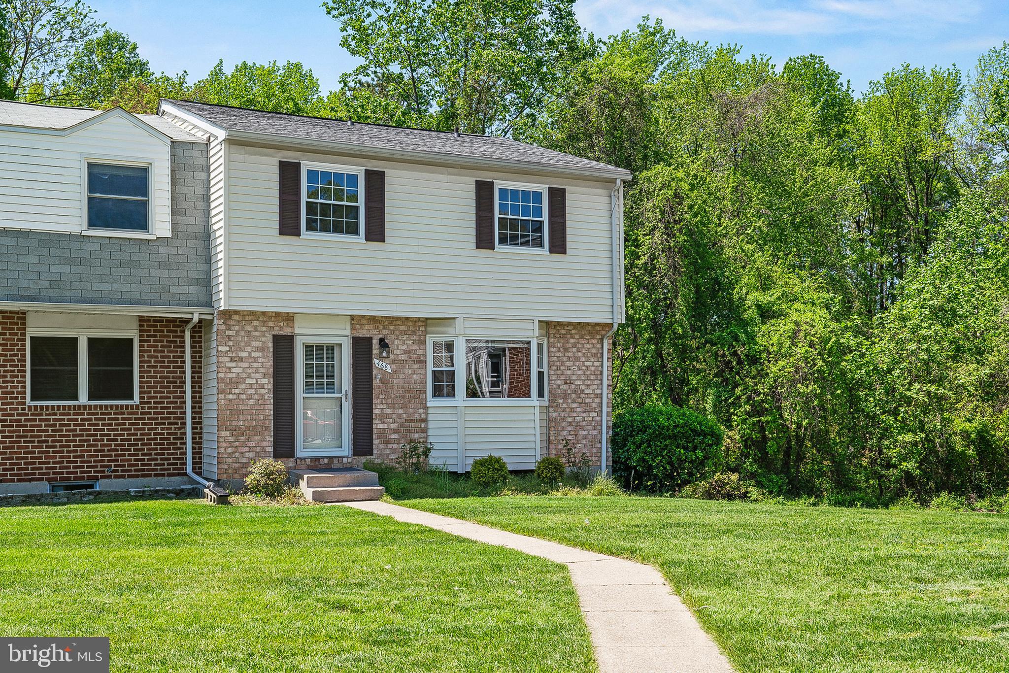 ELVATON TOWNE CONDO - Residential Lease