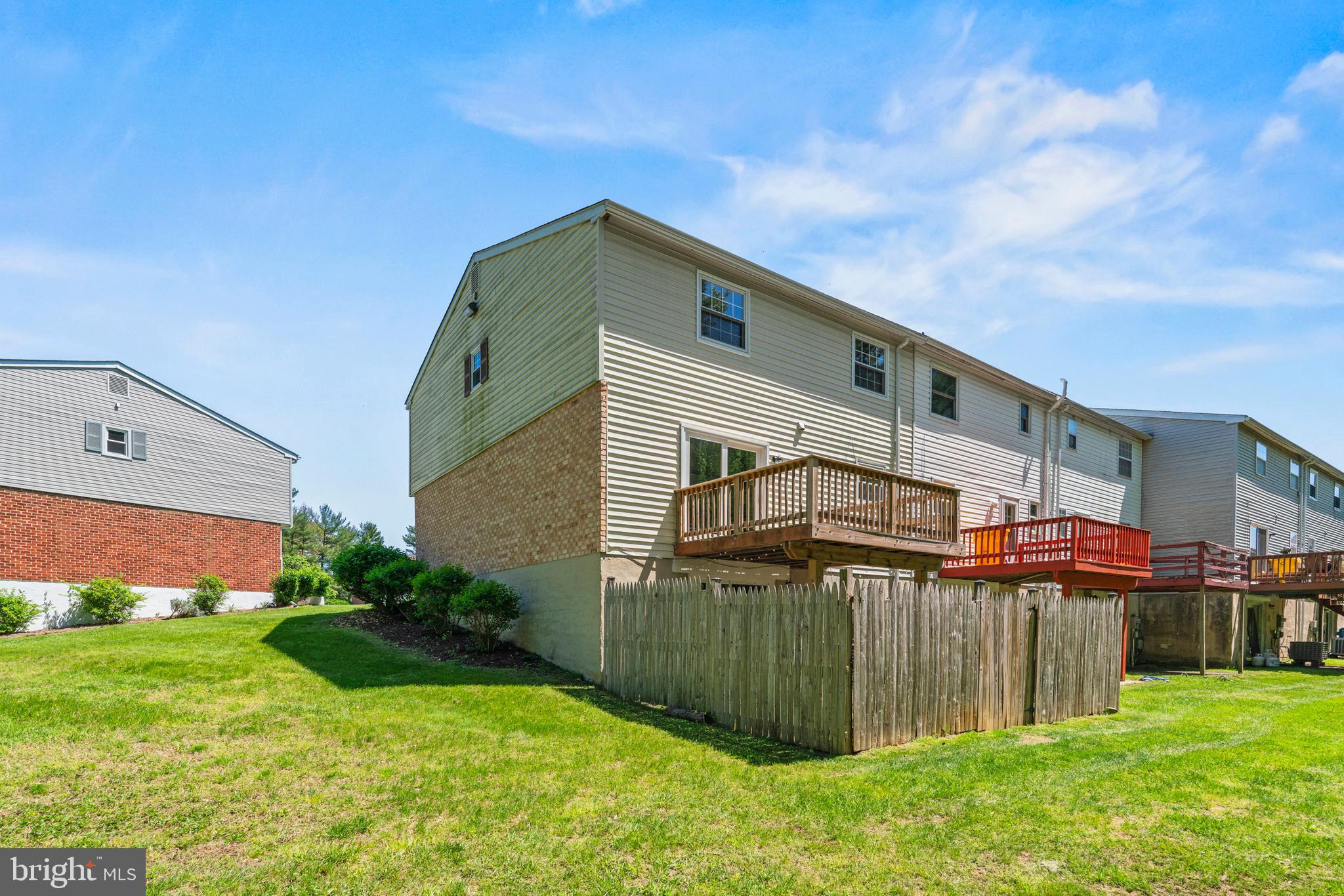 ELVATON TOWNE CONDO - Residential Lease