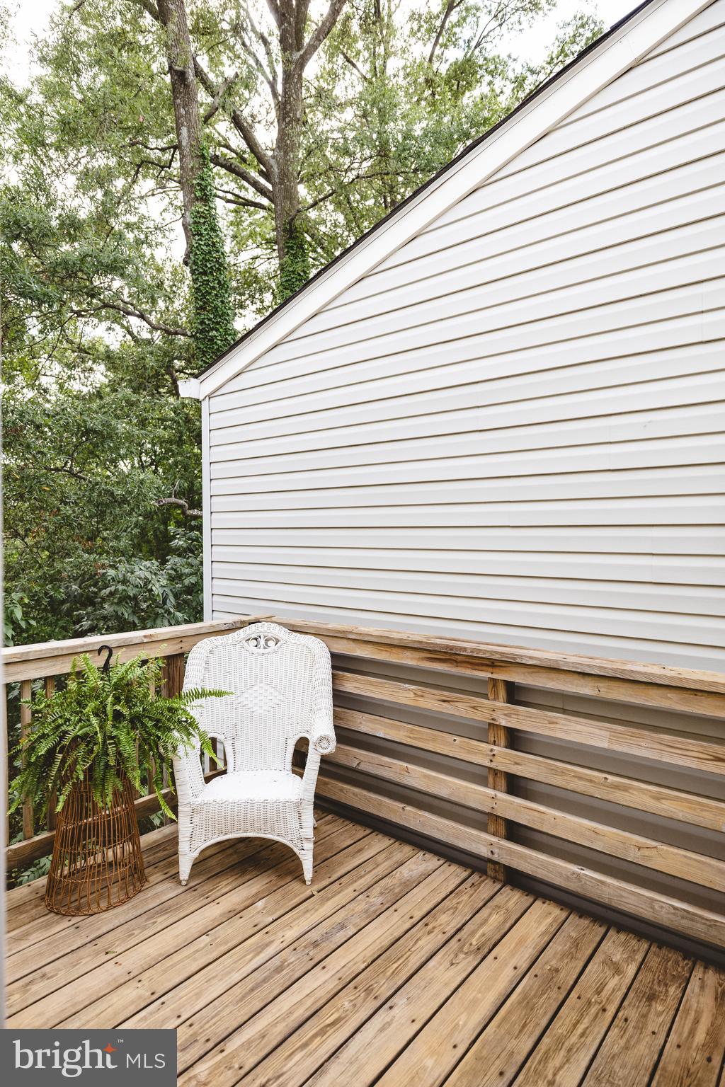 MOUNT VEE MANOR - Residential