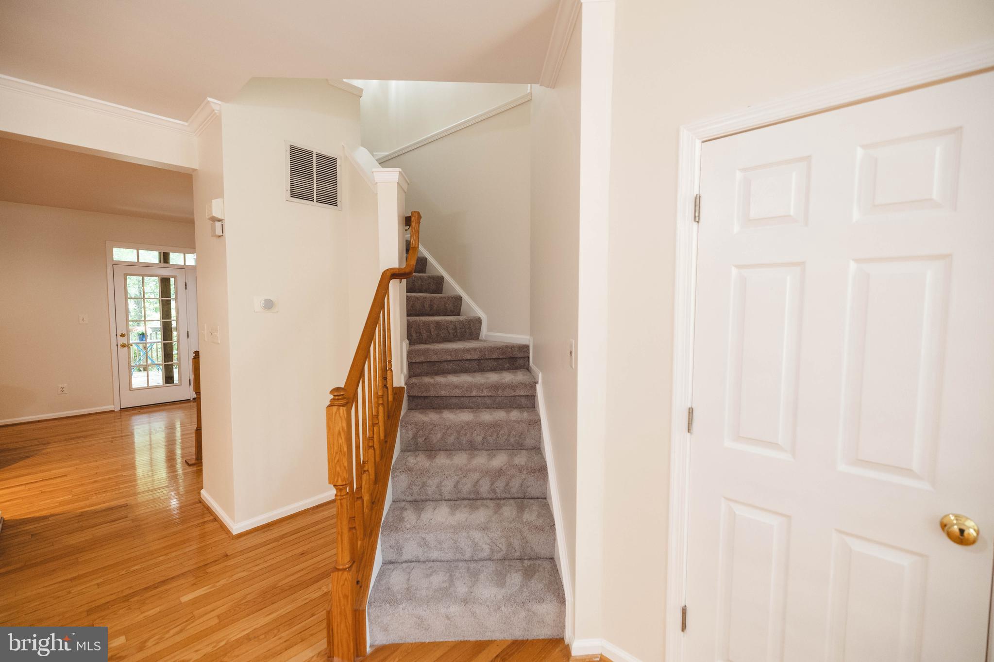 MOUNT VEE MANOR - Residential