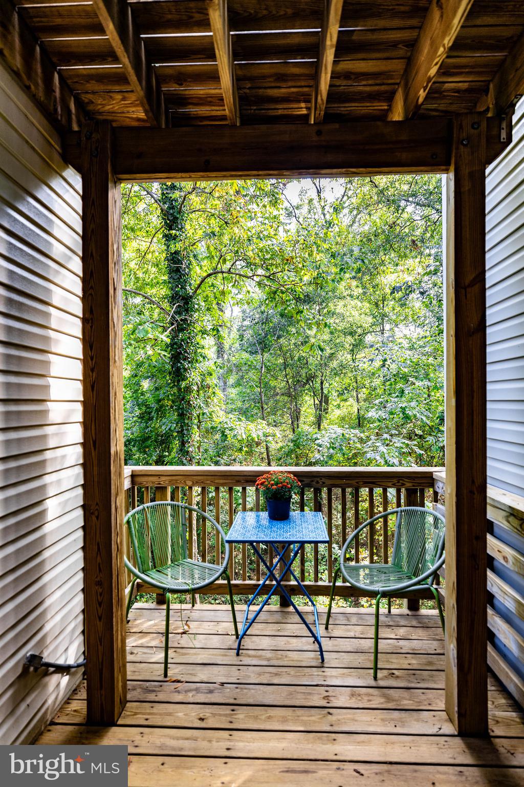 MOUNT VEE MANOR - Residential