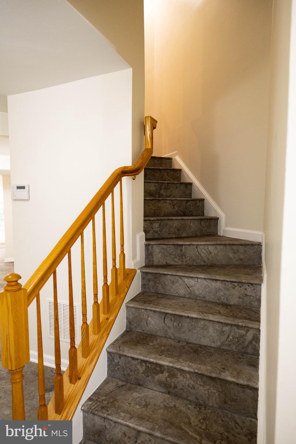 MOUNT VEE MANOR - Residential