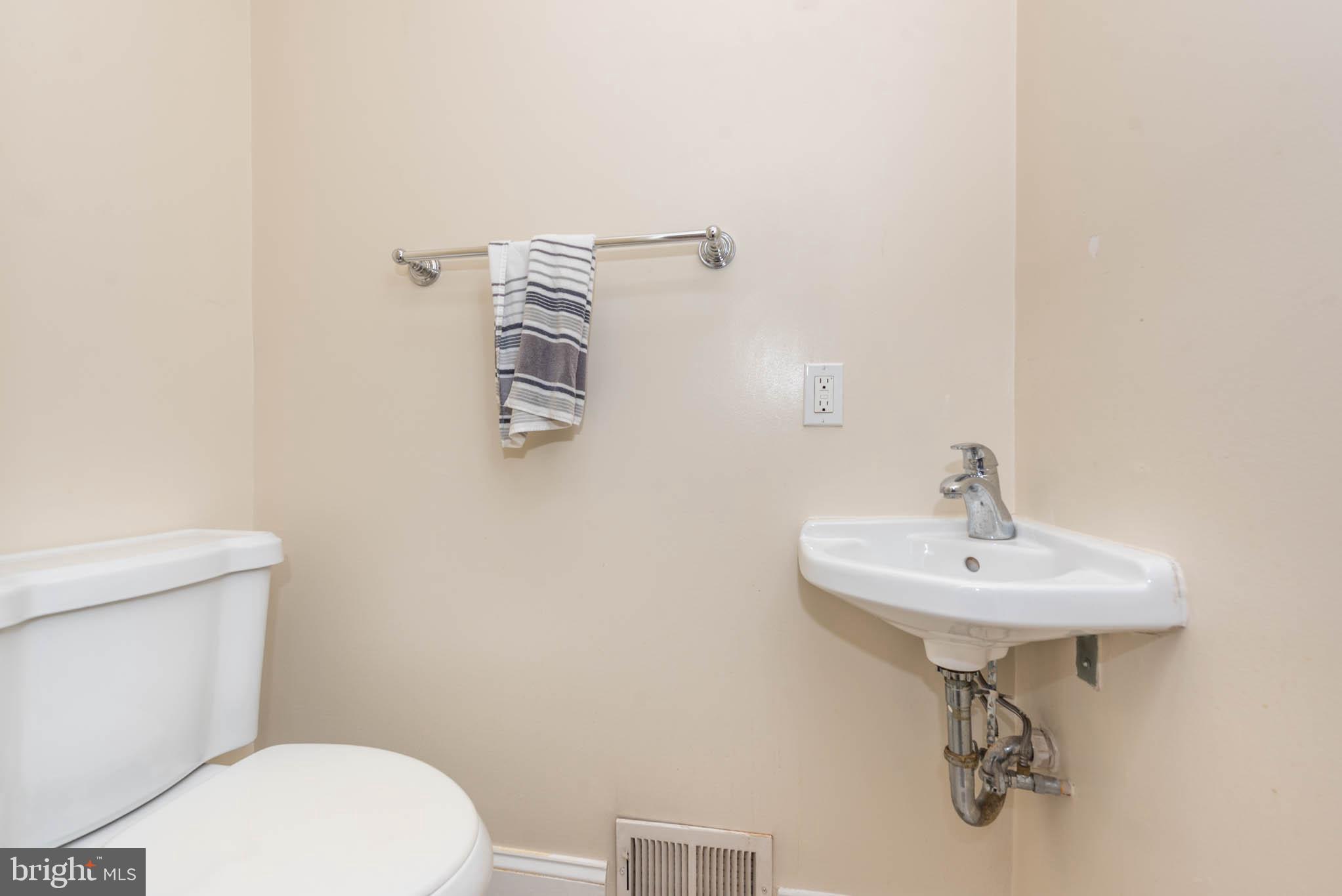 BUTCHERS HILL - Residential Lease