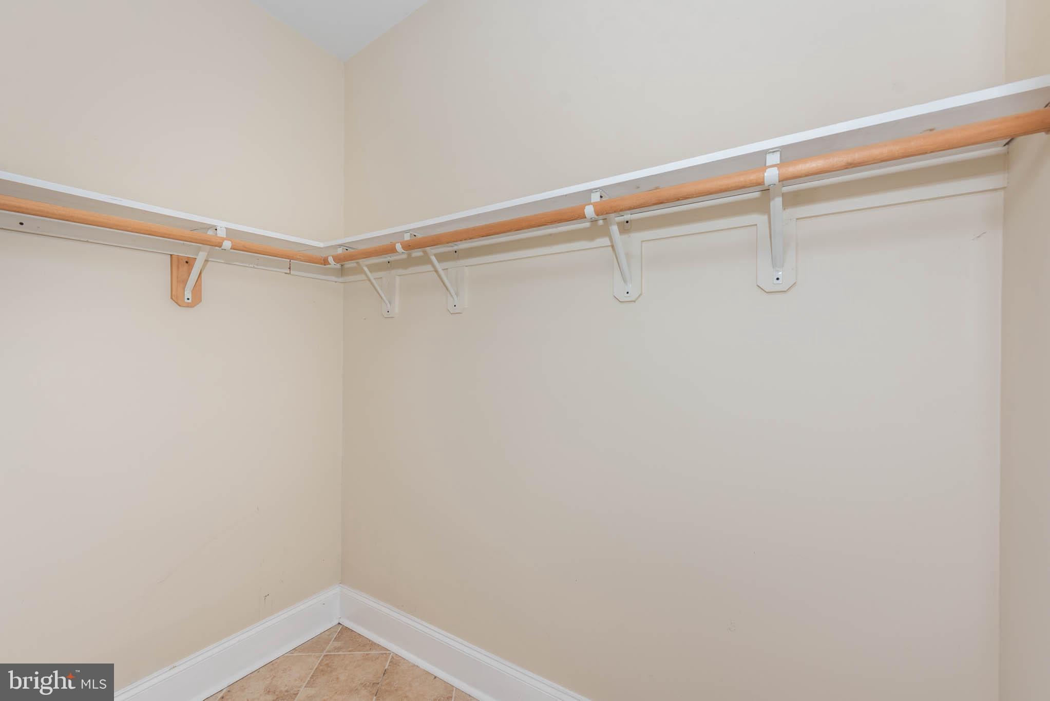 BUTCHERS HILL - Residential Lease