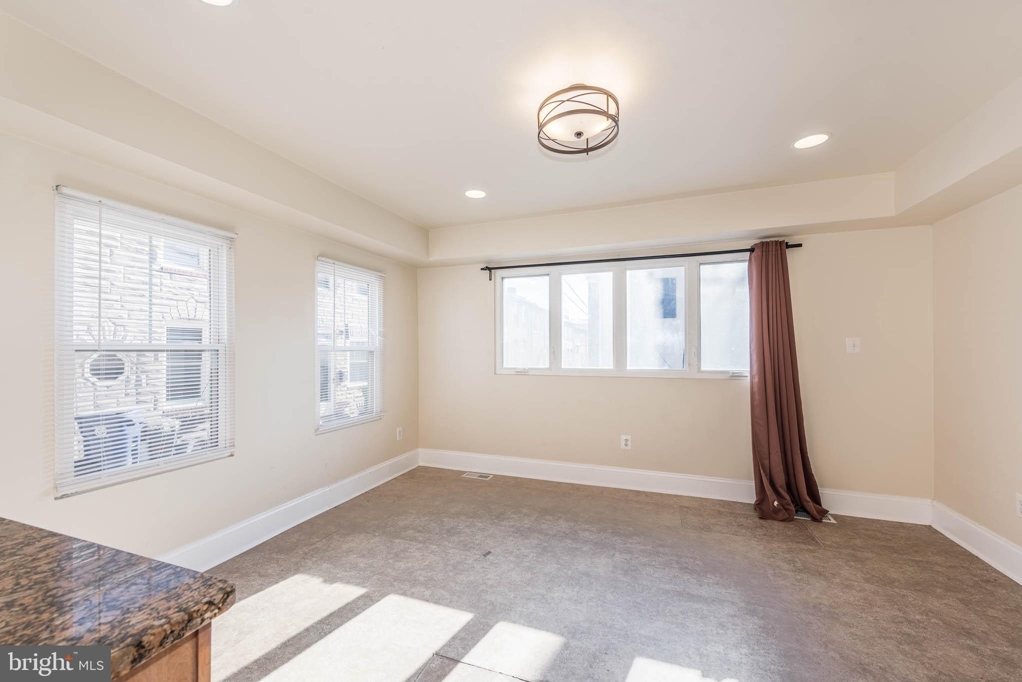 BUTCHERS HILL - Residential Lease