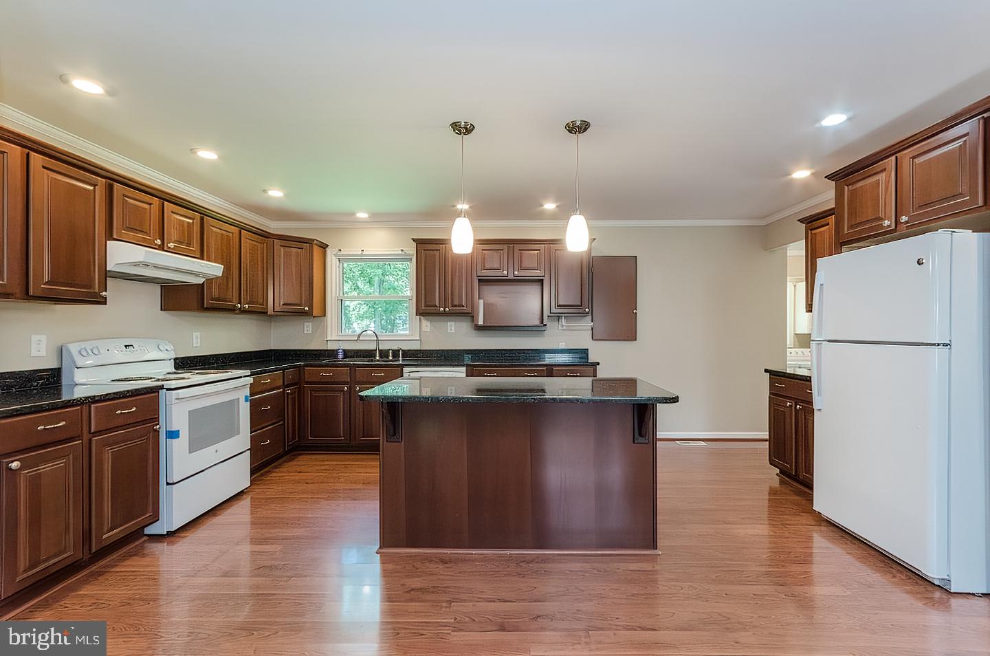 MECKLENBURG HEIGHTS - Residential