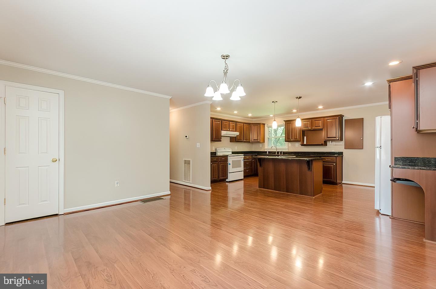 MECKLENBURG HEIGHTS - Residential