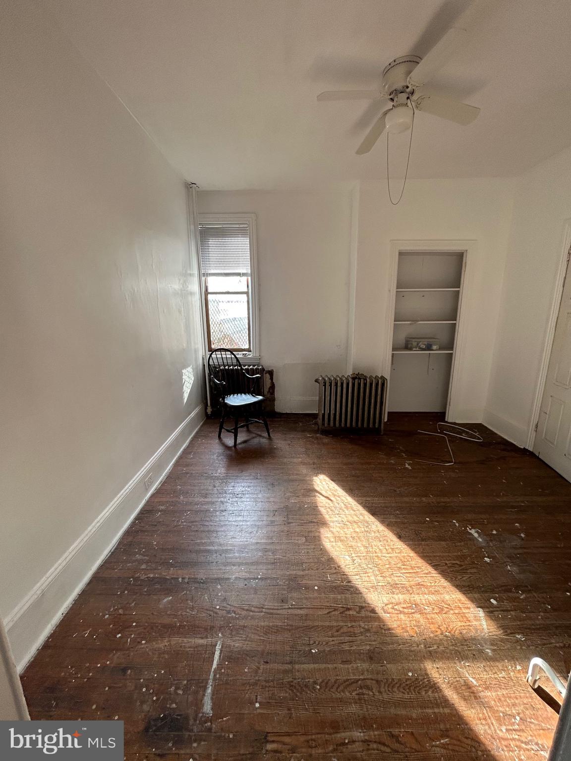 KENSINGTON - Residential