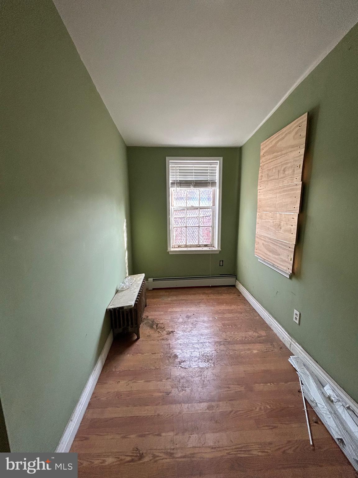 KENSINGTON - Residential