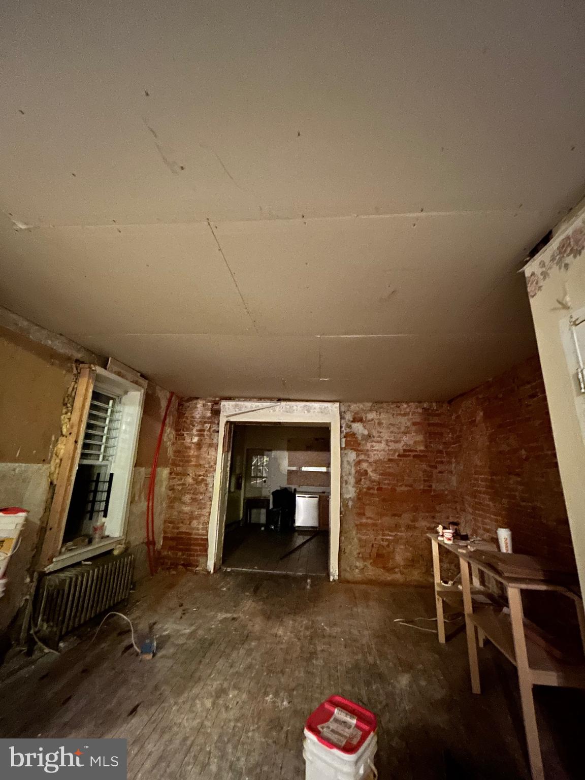 KENSINGTON - Residential