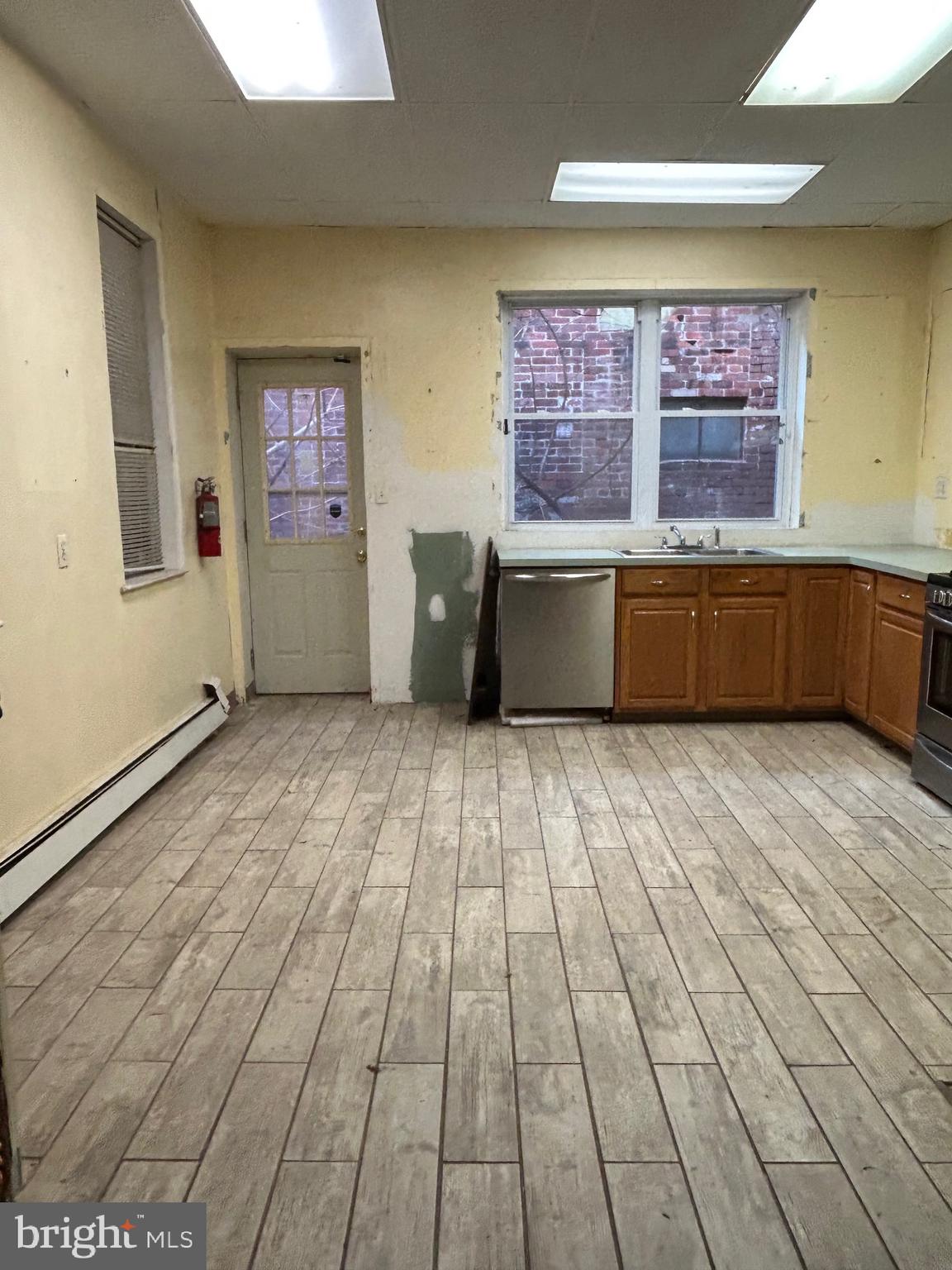 KENSINGTON - Residential