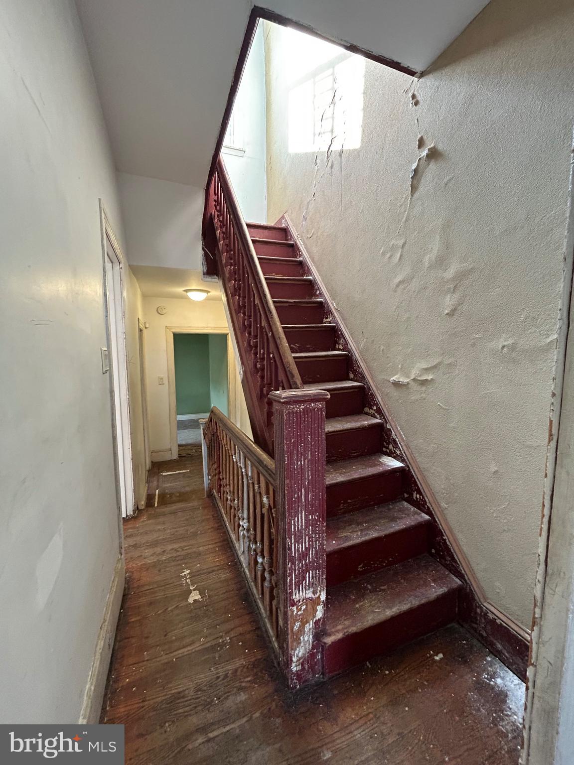 KENSINGTON - Residential