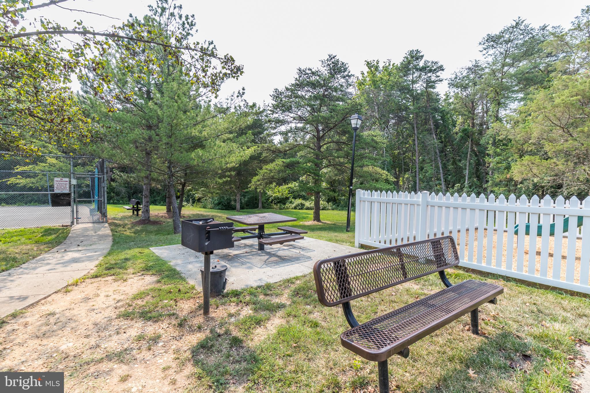 THE MEWS - Residential