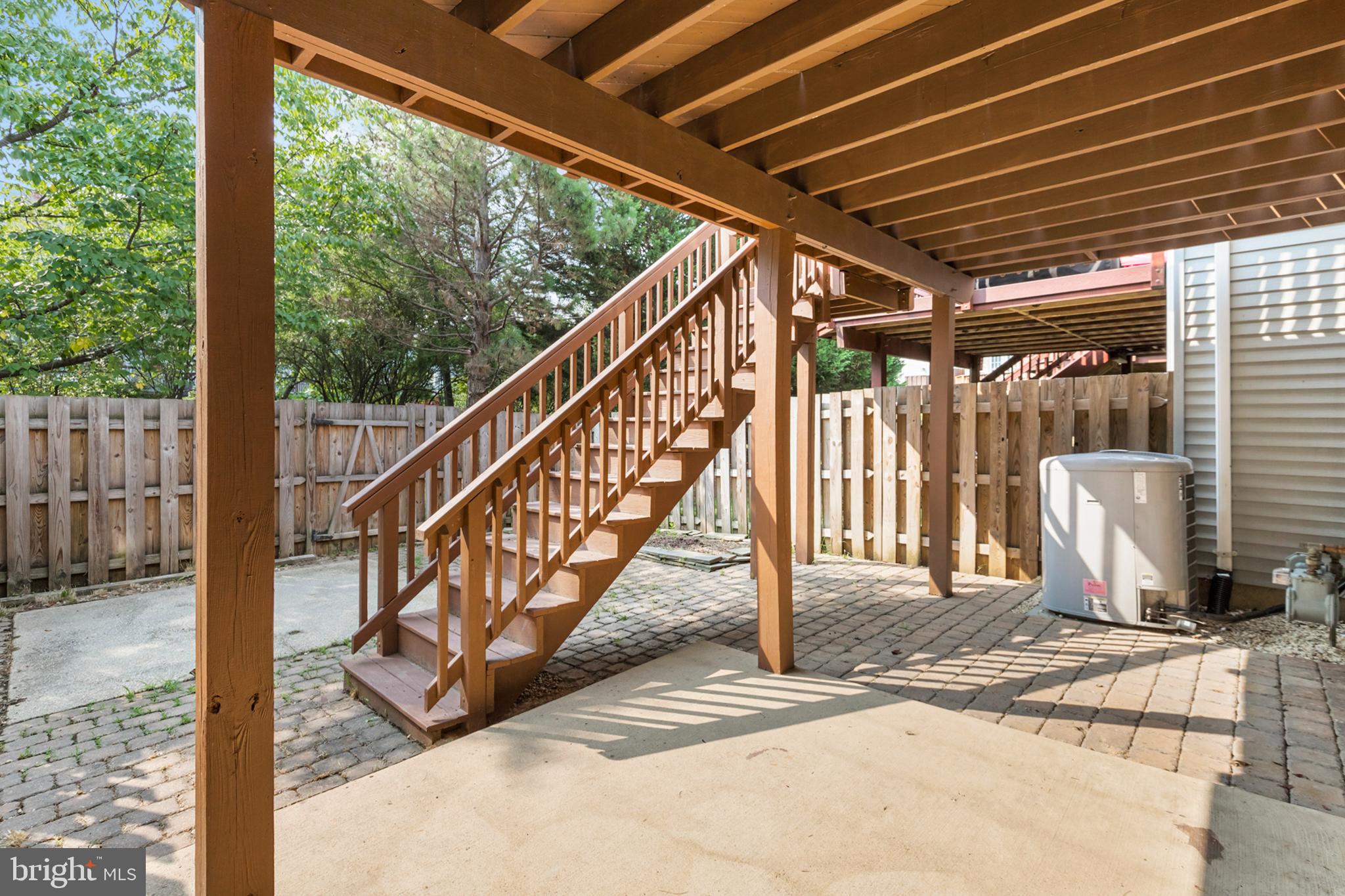 THE MEWS - Residential