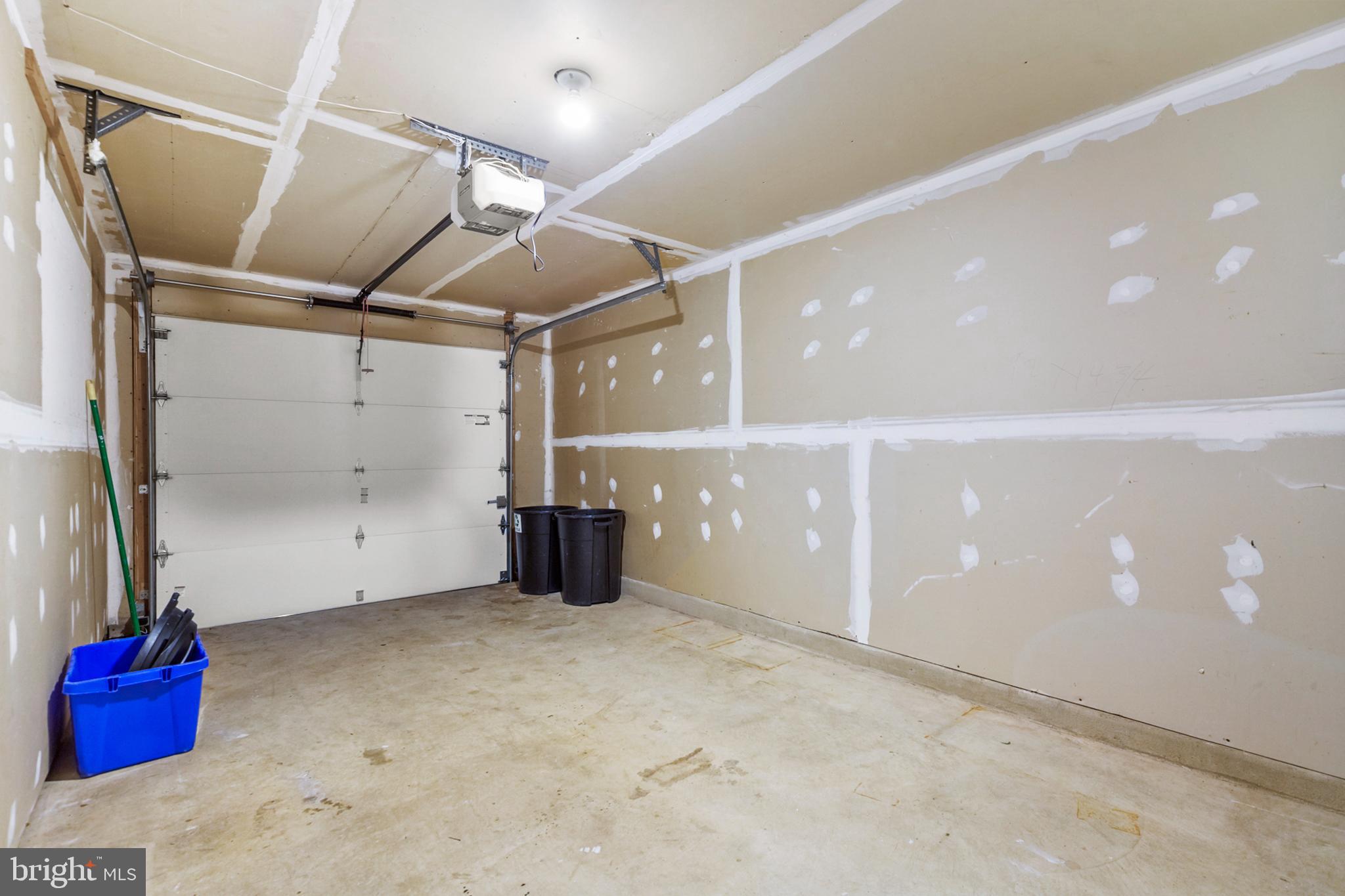 THE MEWS - Residential