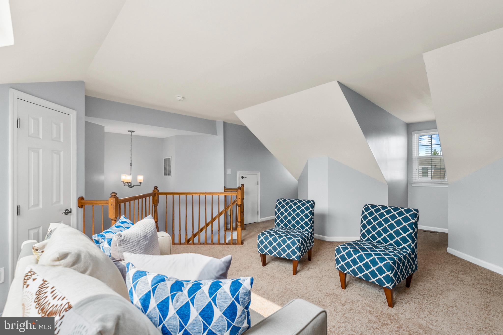 THE MEWS - Residential