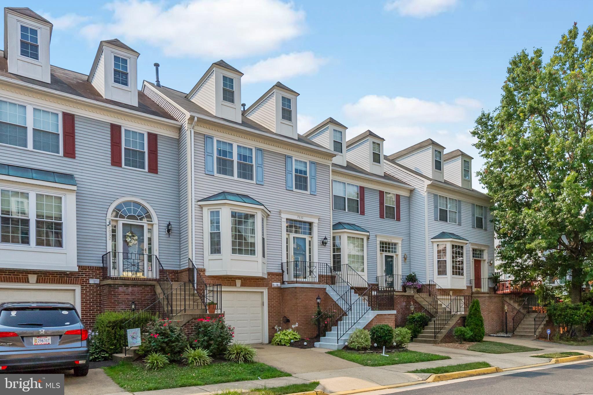 THE MEWS - Residential