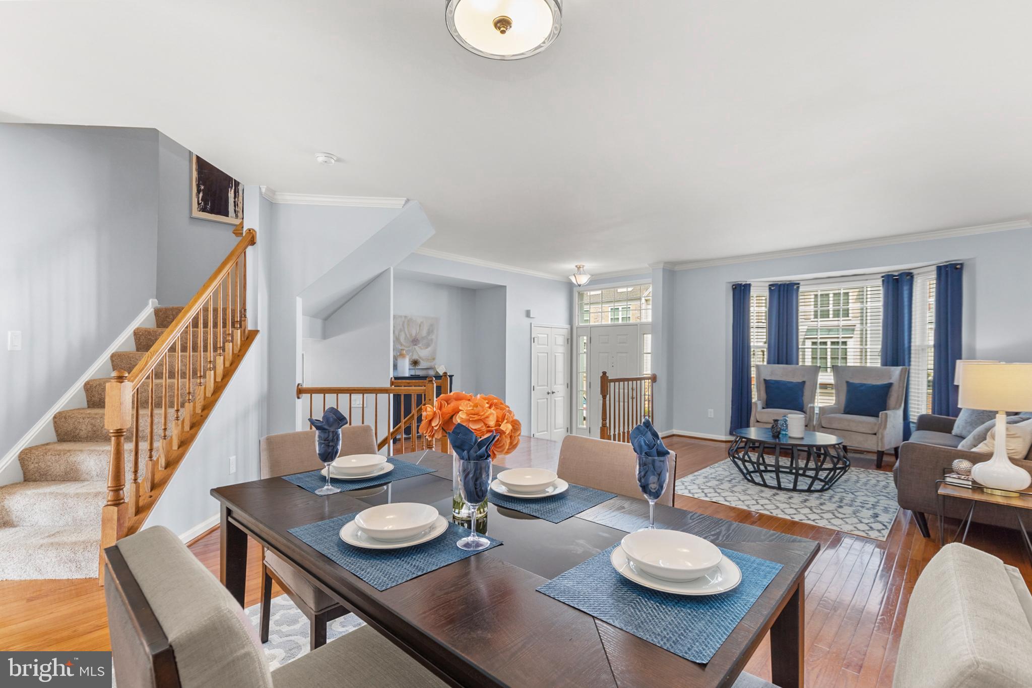 THE MEWS - Residential