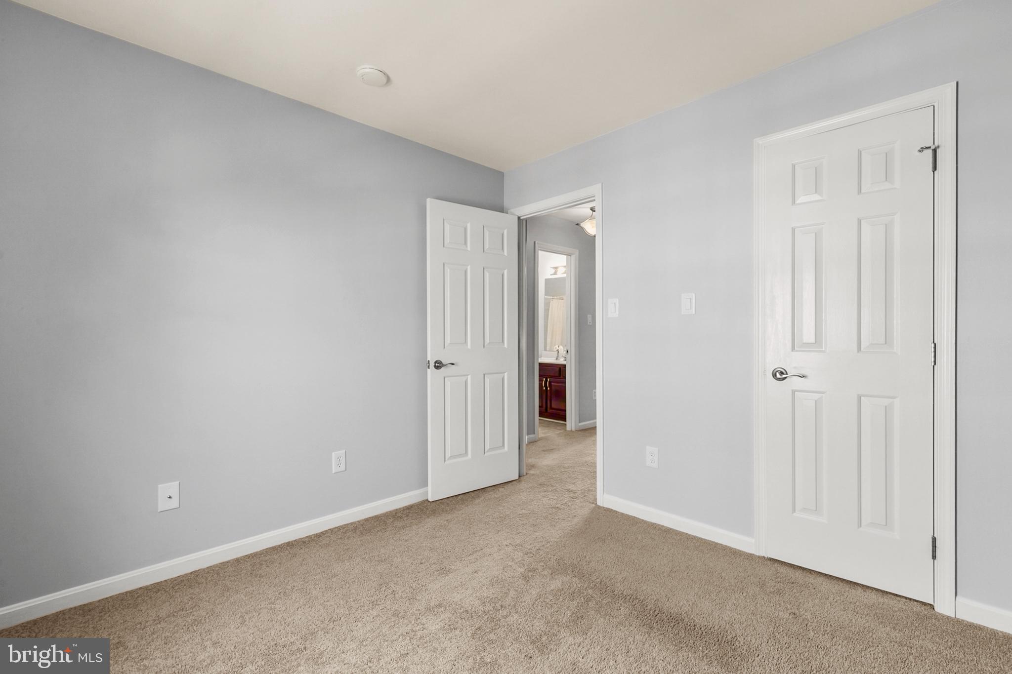 THE MEWS - Residential