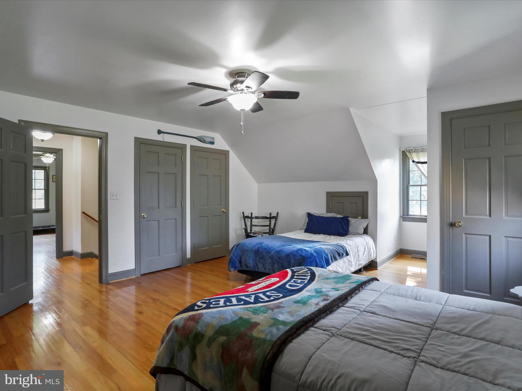 VALLEY VIEW - Residential