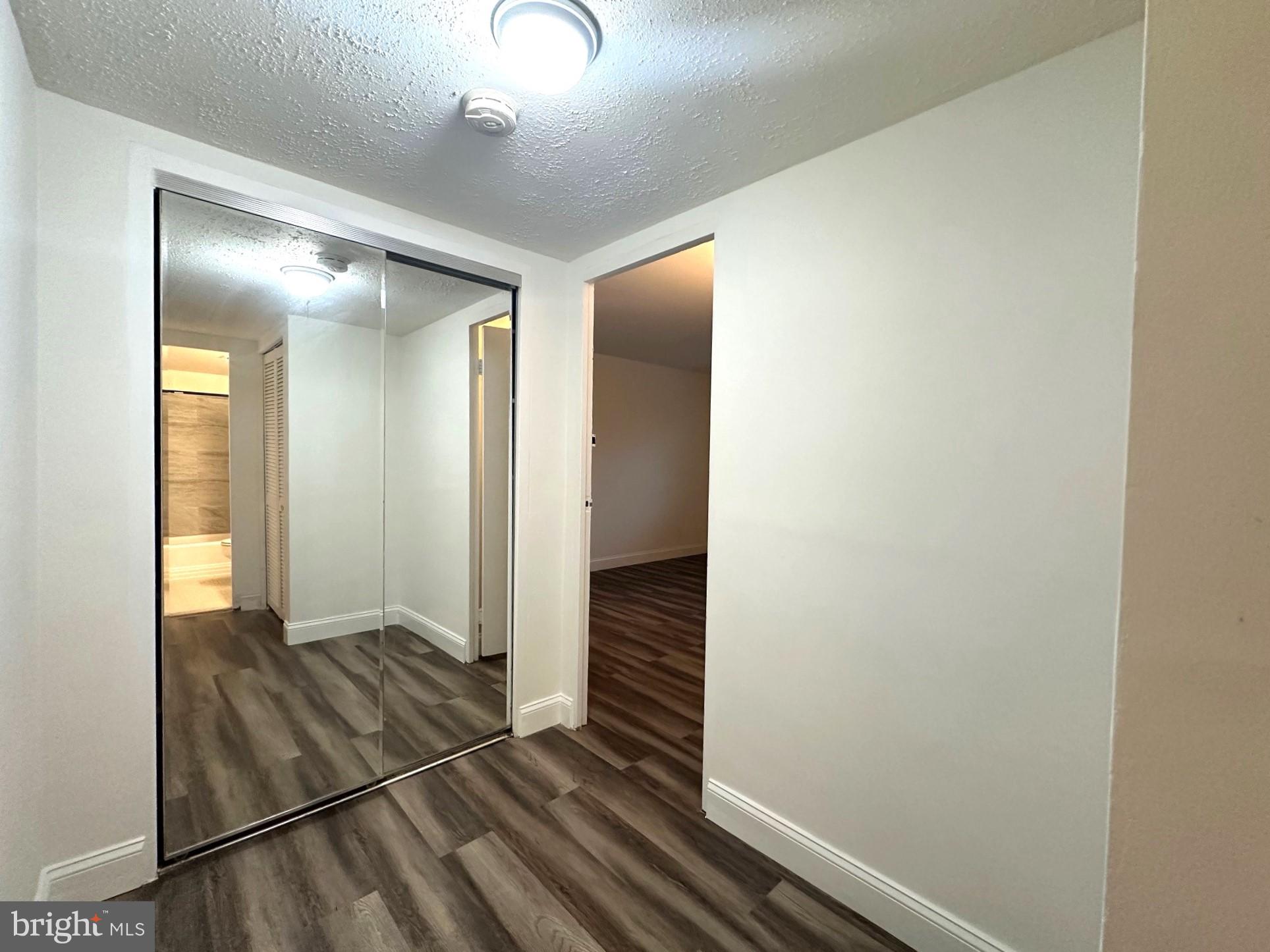 THE SEASONS - Residential