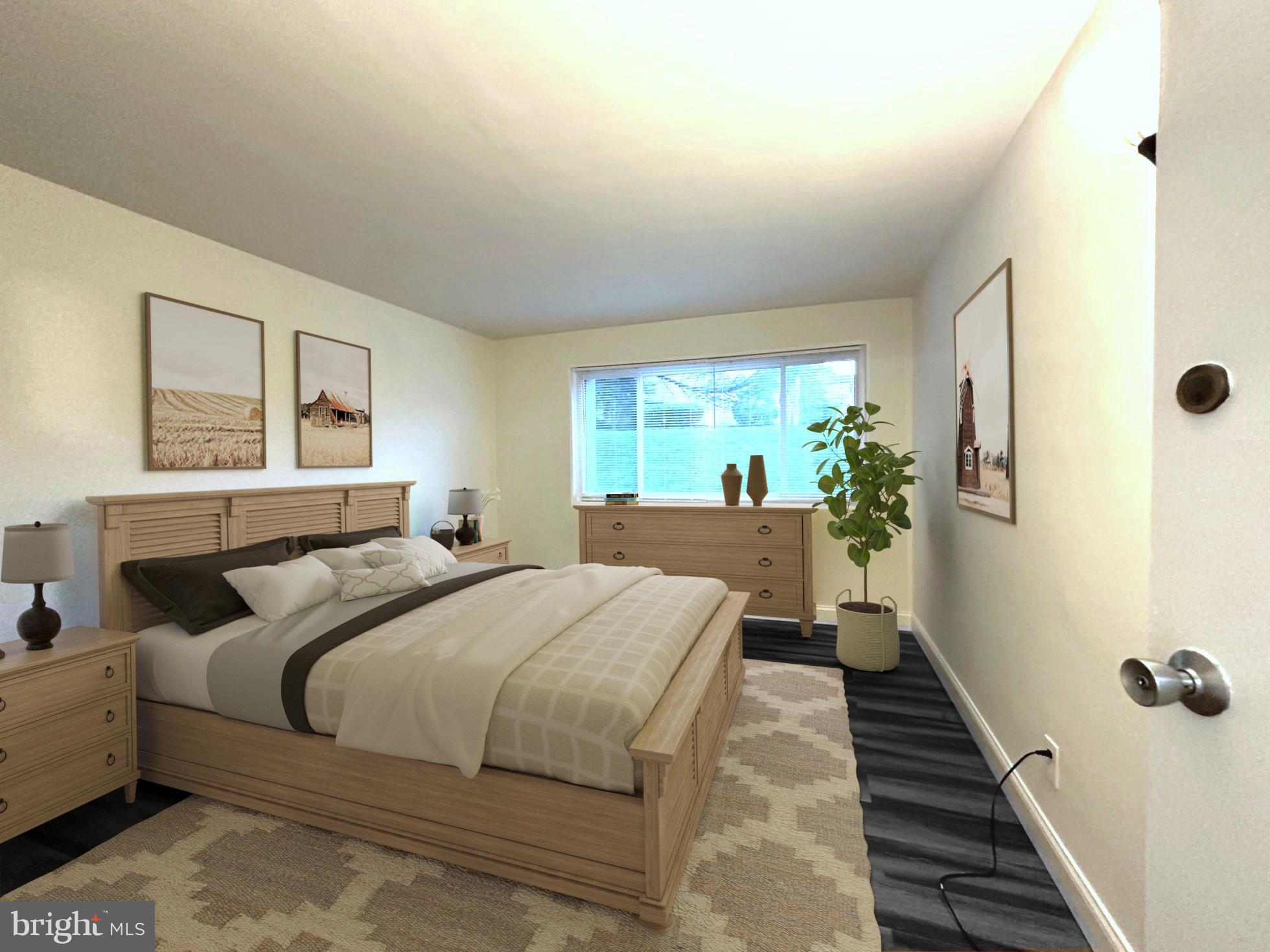 THE SEASONS - Residential