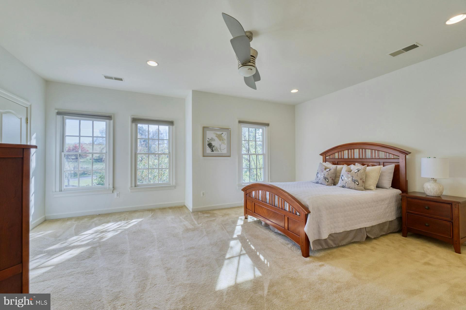 BEACON HILL - Residential