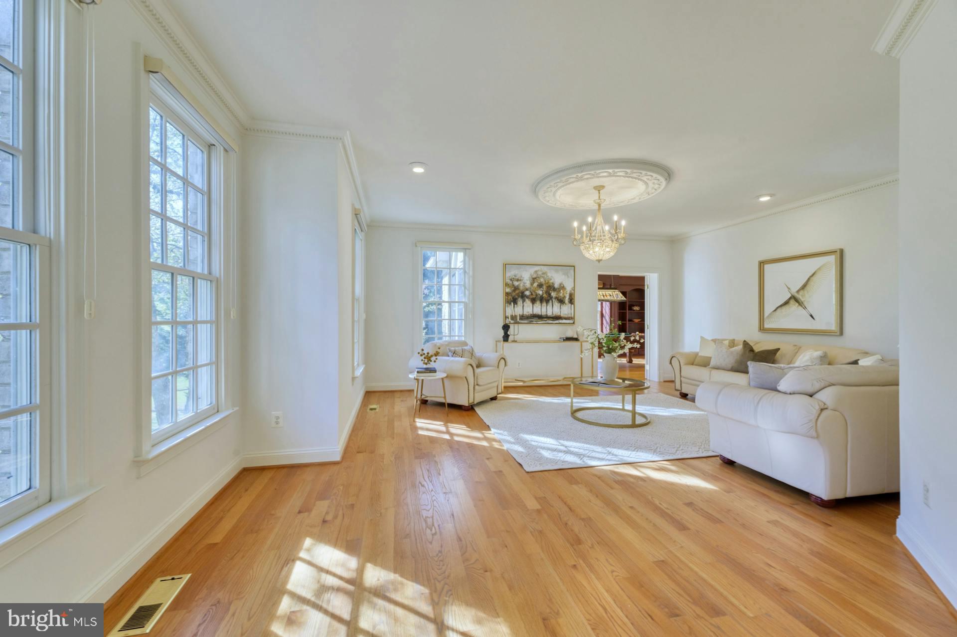 BEACON HILL - Residential