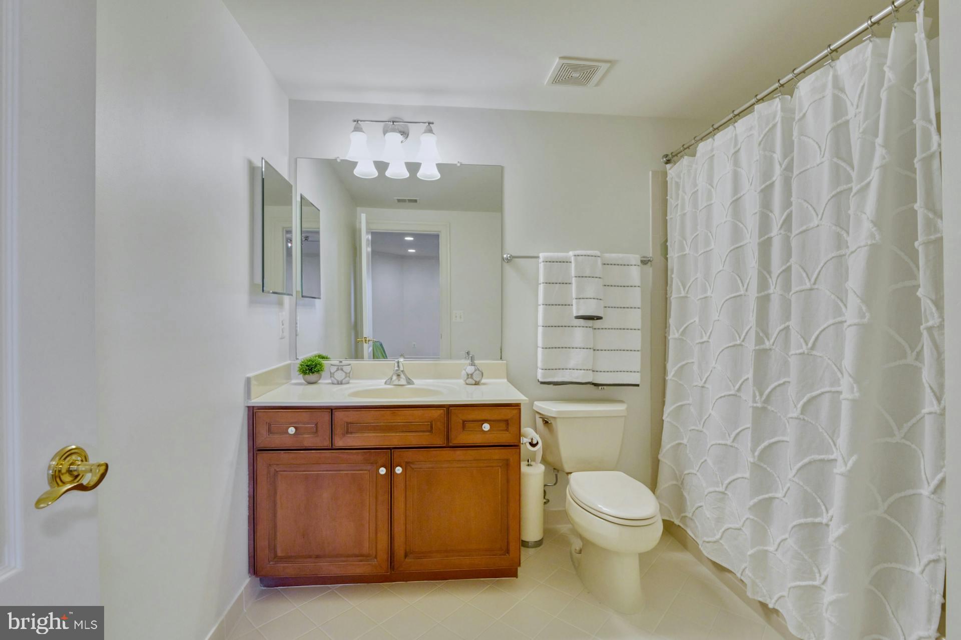 BEACON HILL - Residential