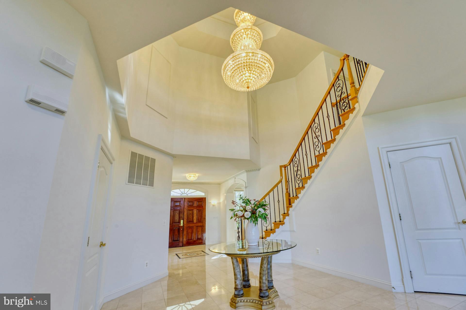 BEACON HILL - Residential