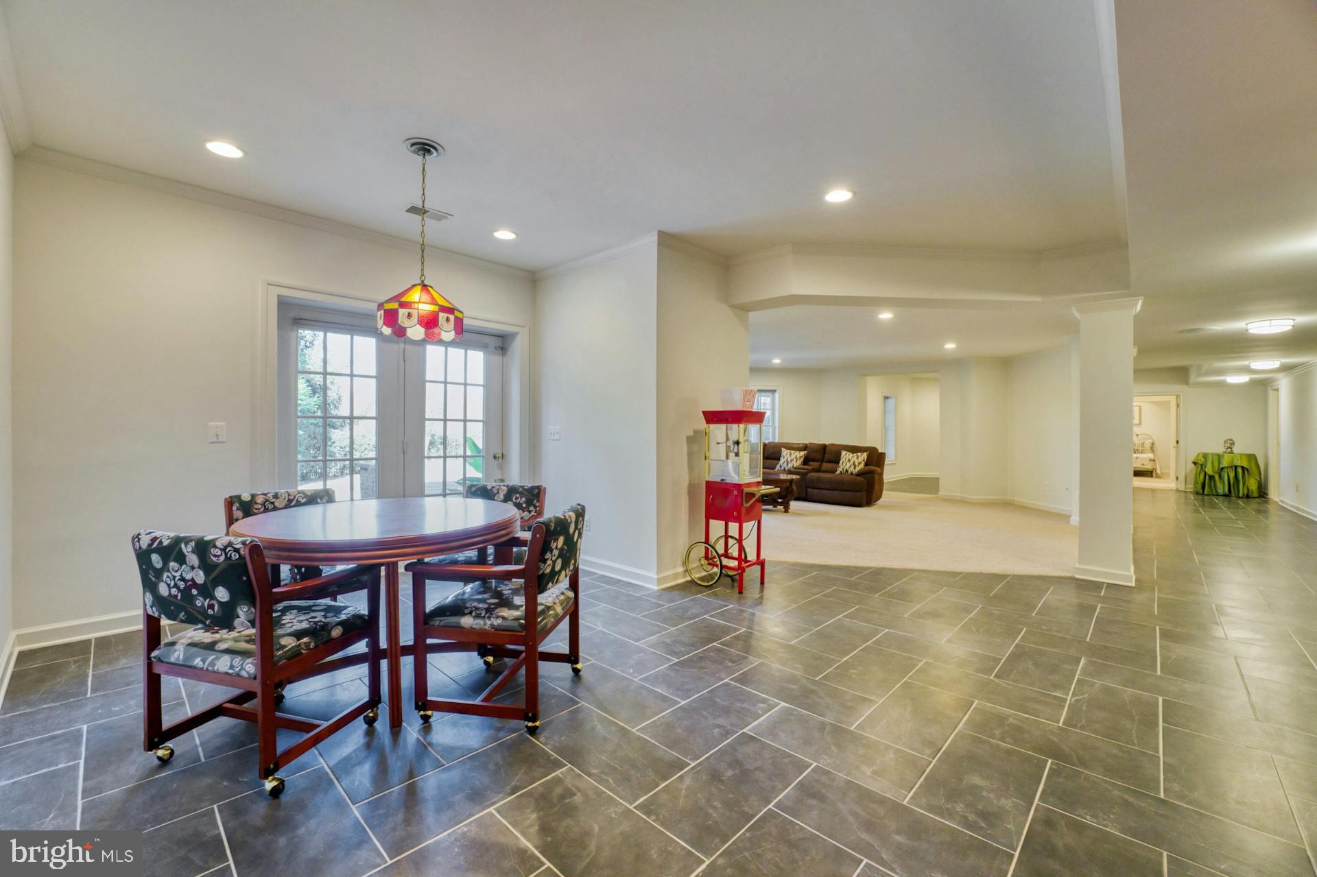 BEACON HILL - Residential