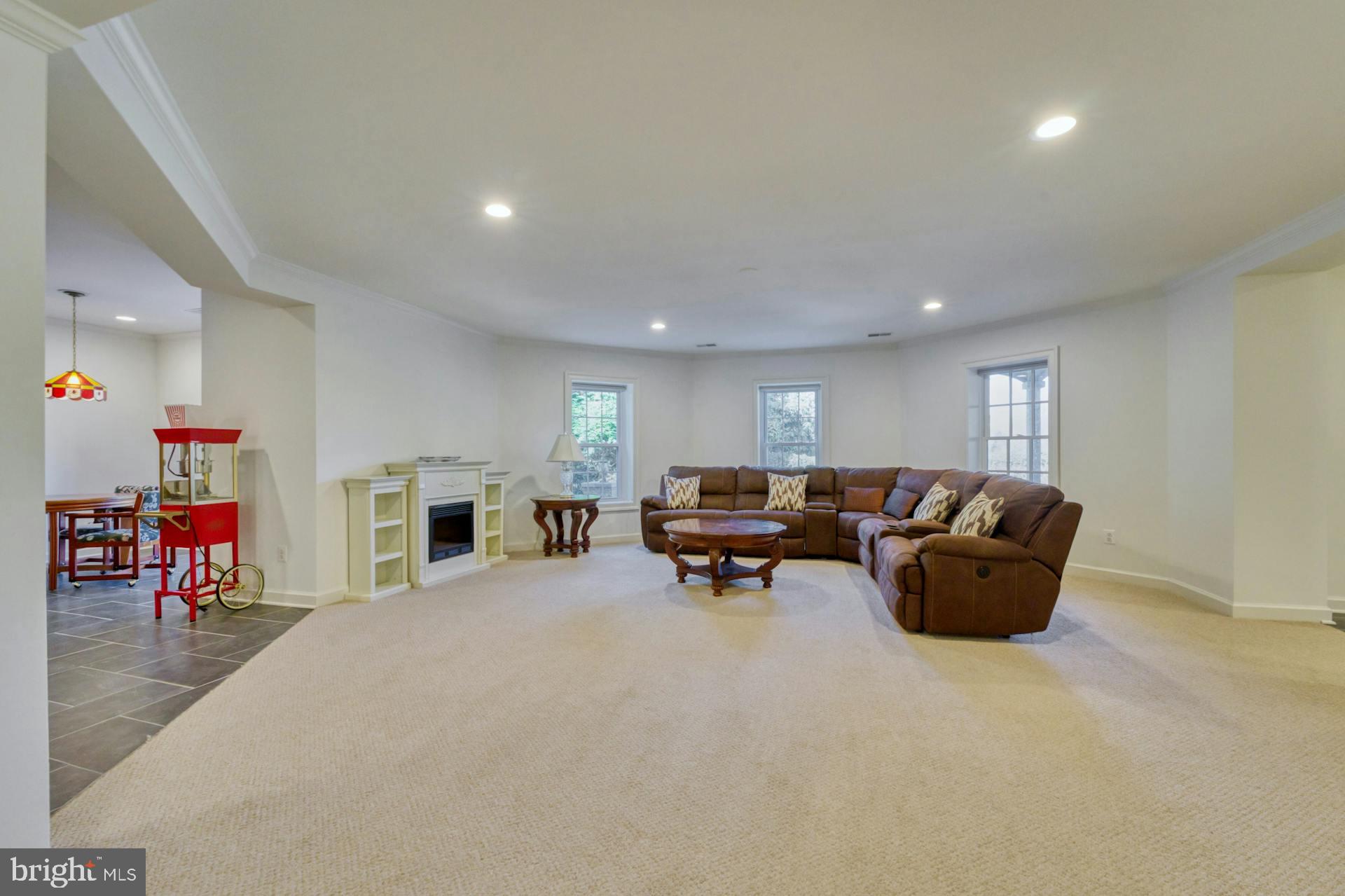 BEACON HILL - Residential