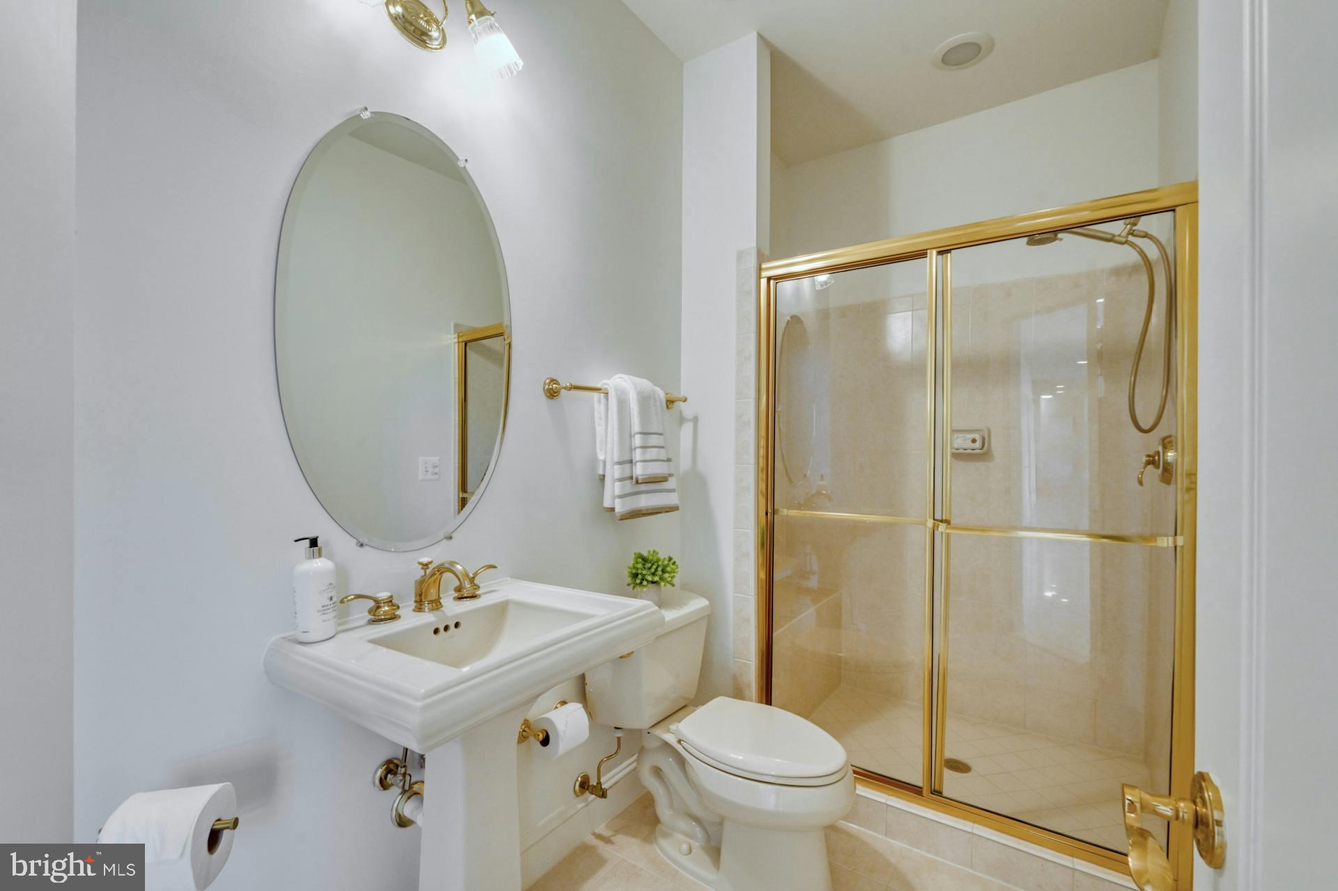 BEACON HILL - Residential