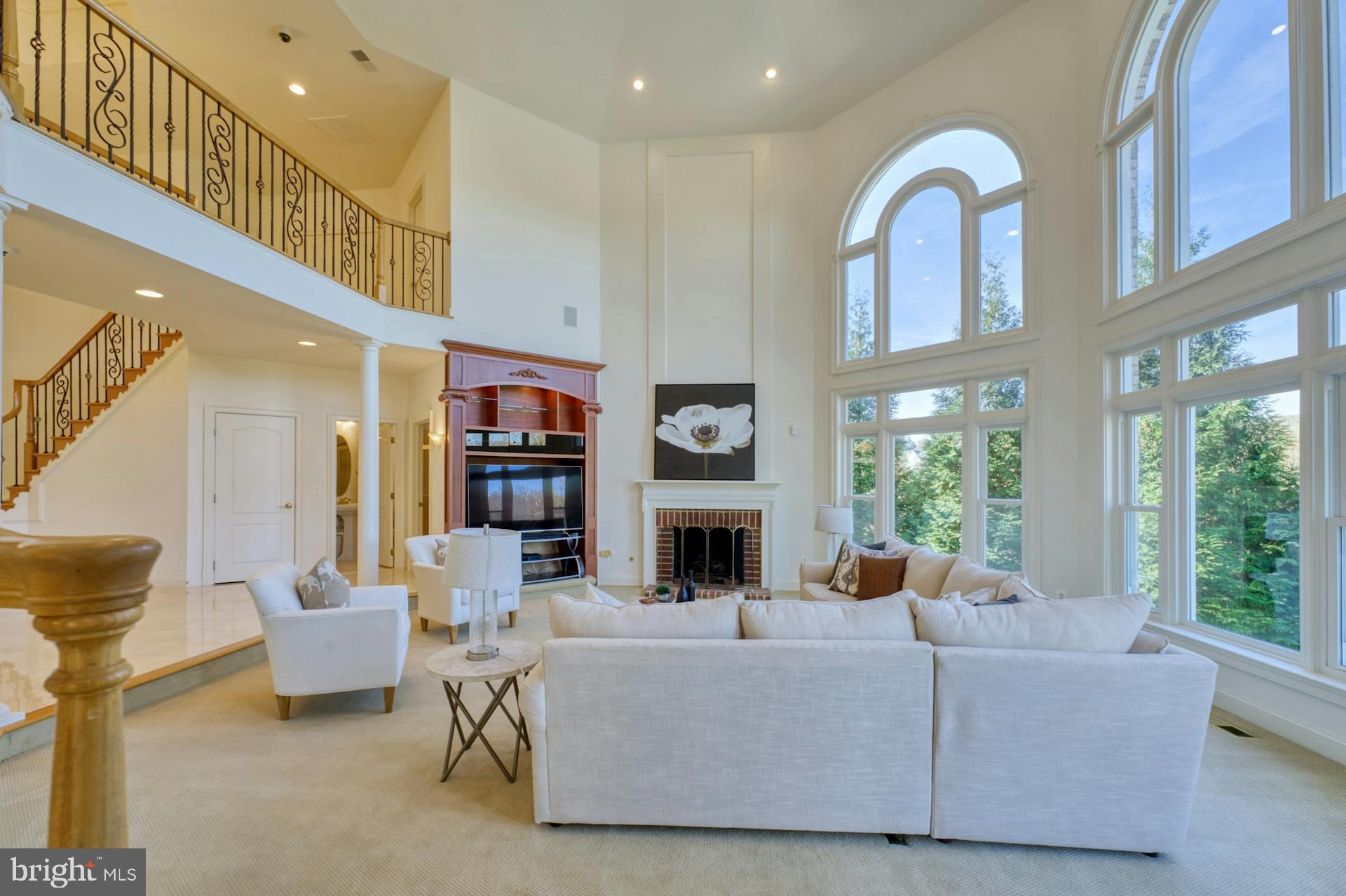 BEACON HILL - Residential