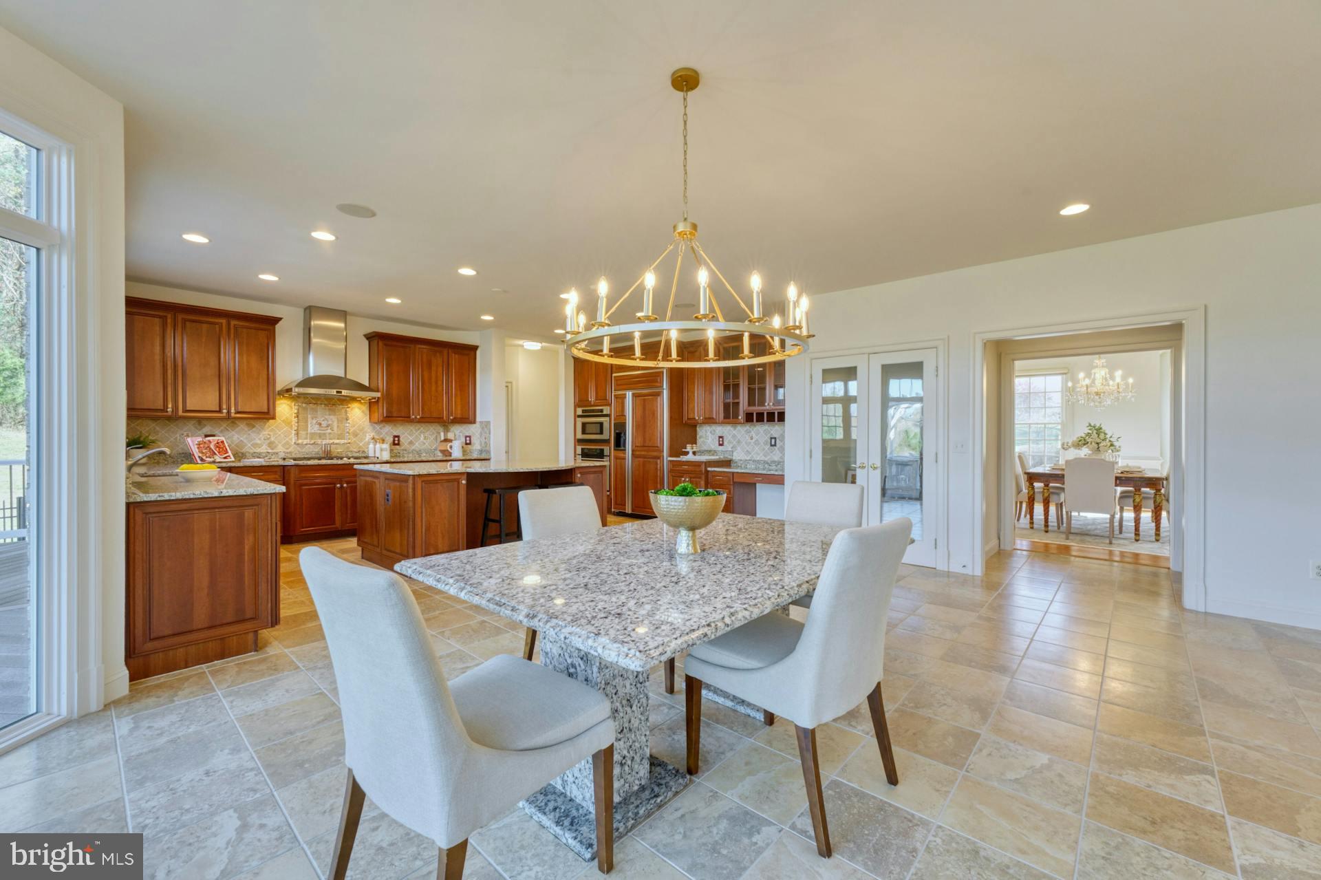 BEACON HILL - Residential