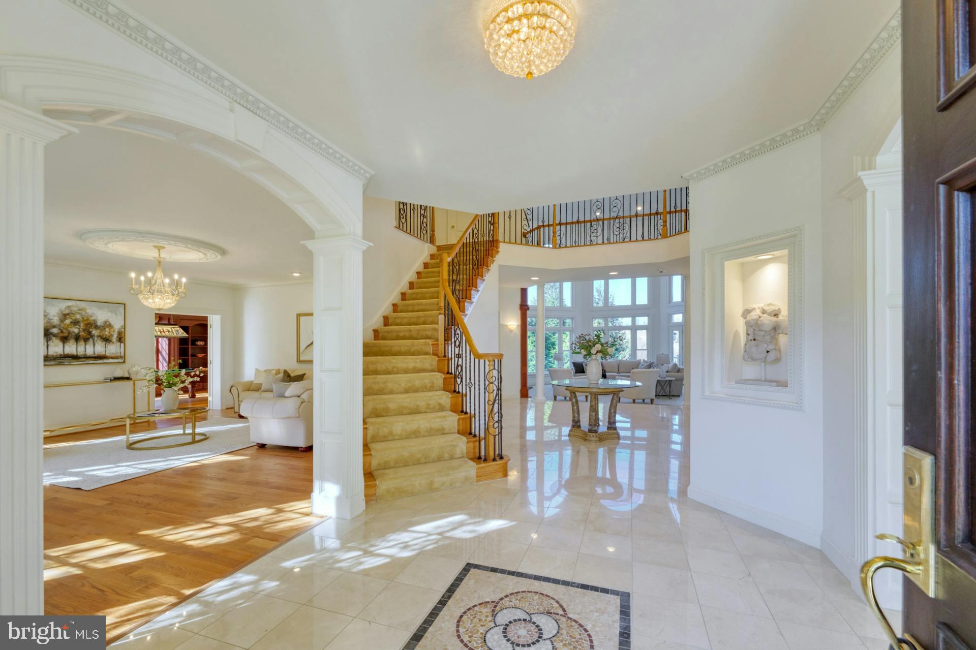 BEACON HILL - Residential