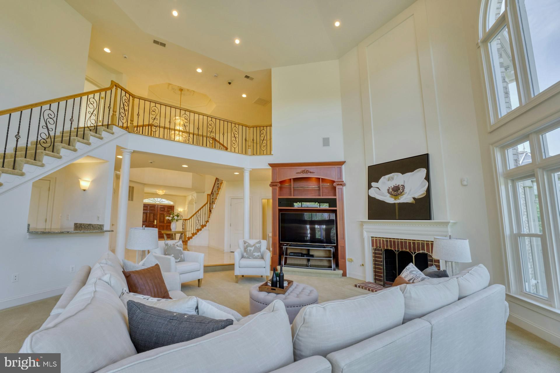 BEACON HILL - Residential