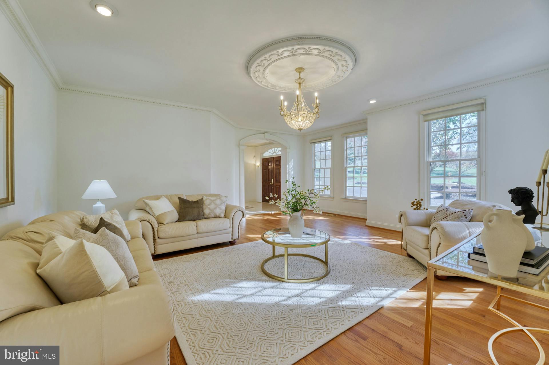 BEACON HILL - Residential