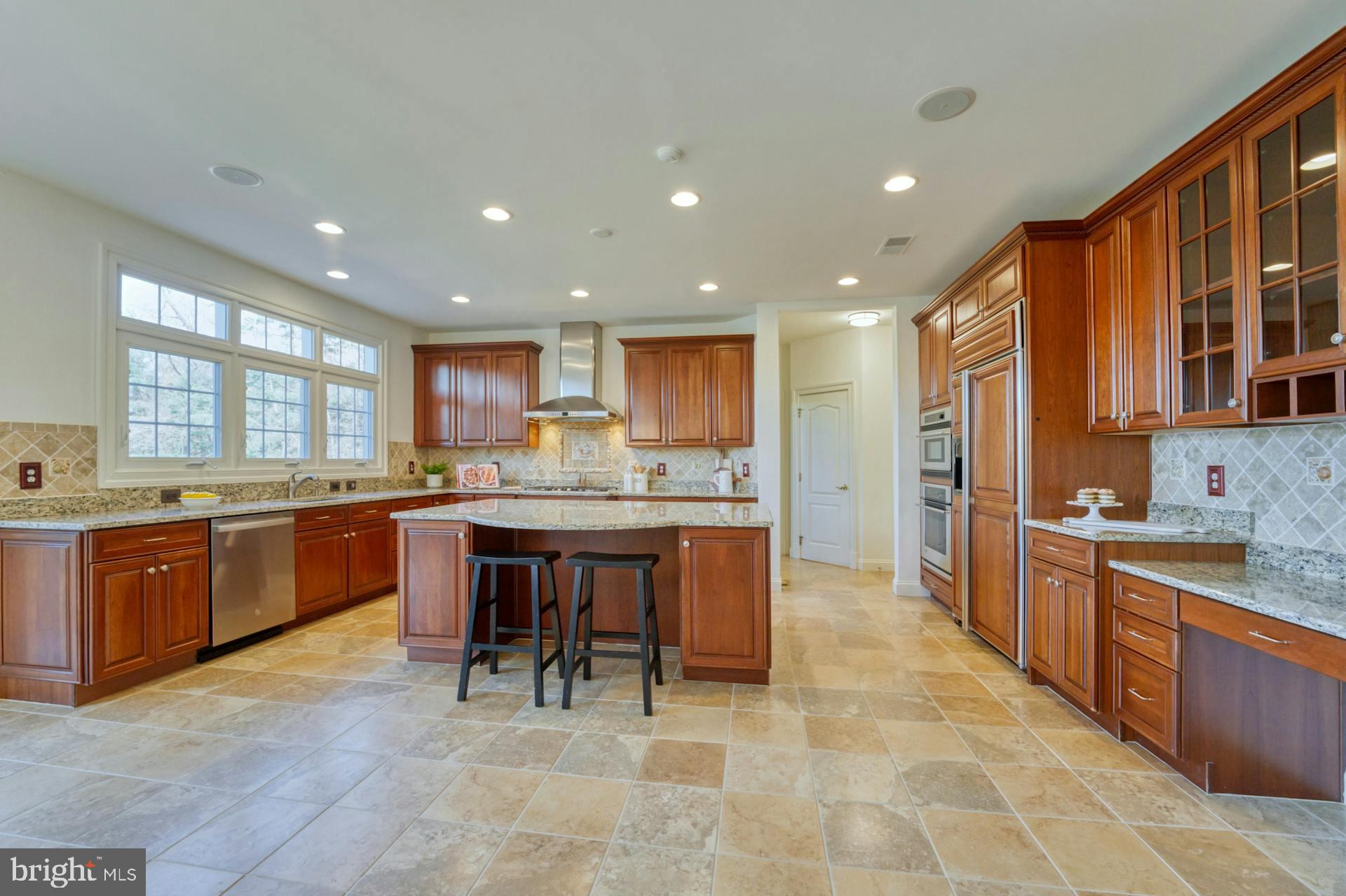 BEACON HILL - Residential