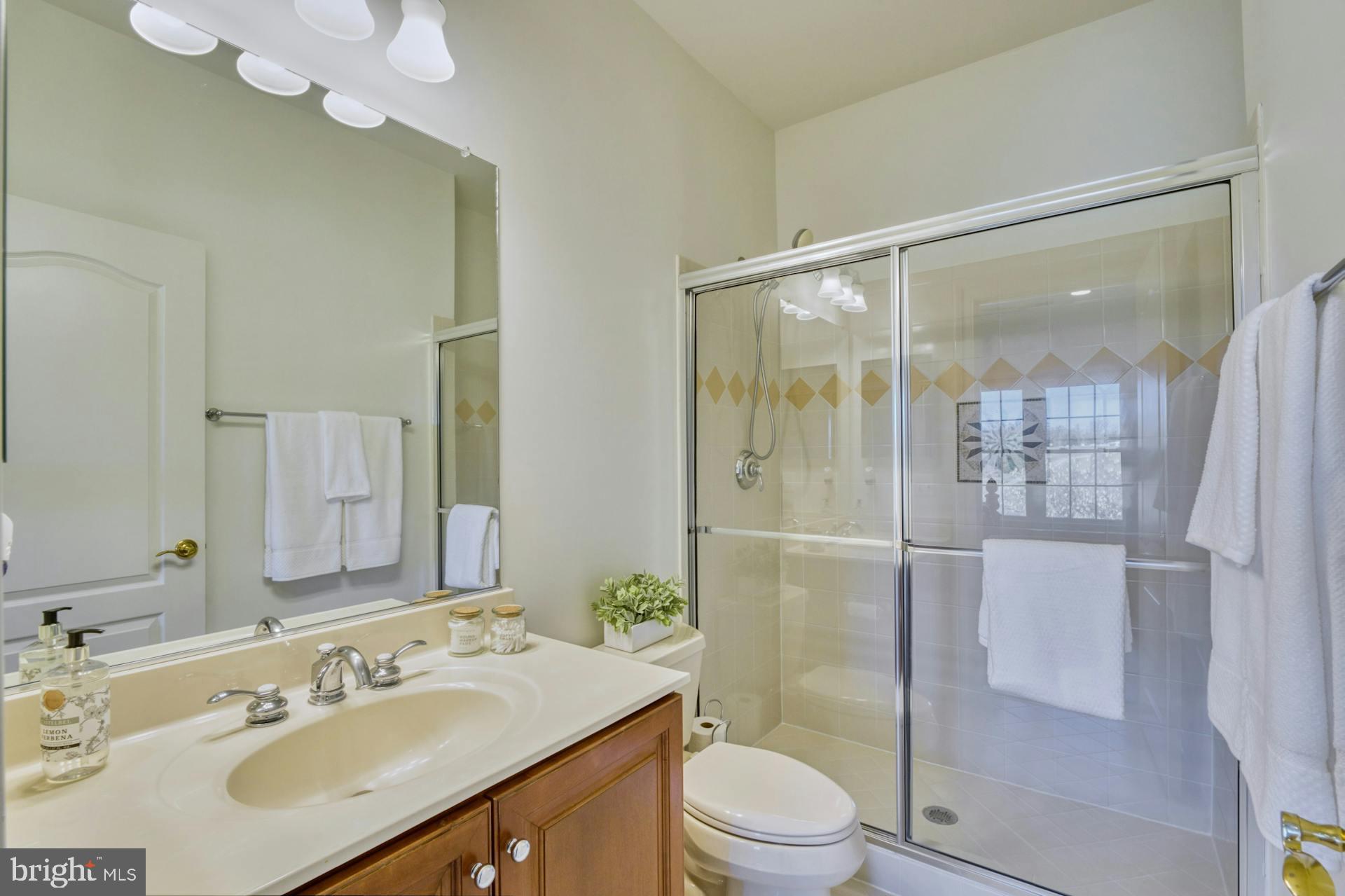 BEACON HILL - Residential