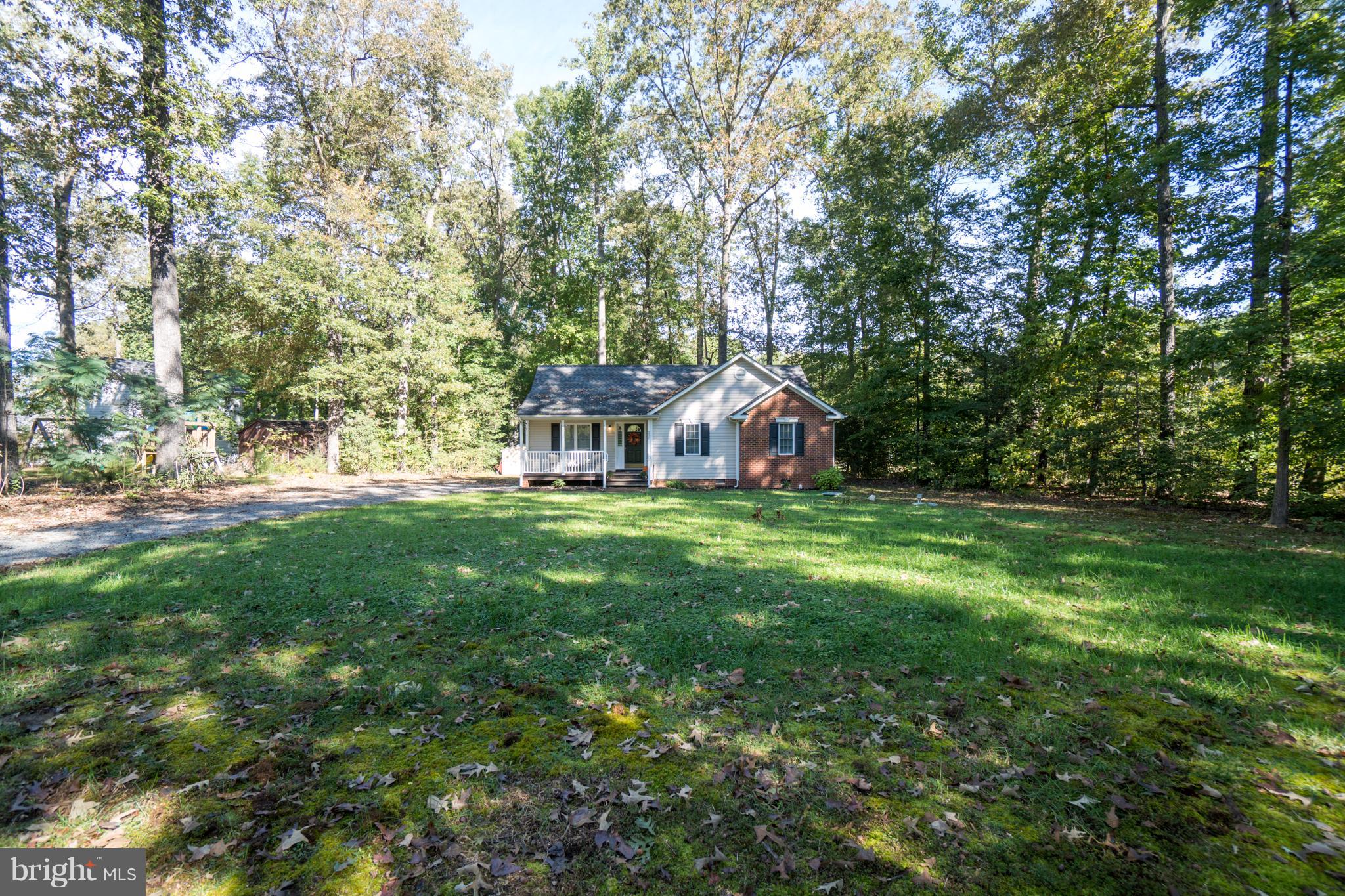 LAKE CAROLINE - Residential