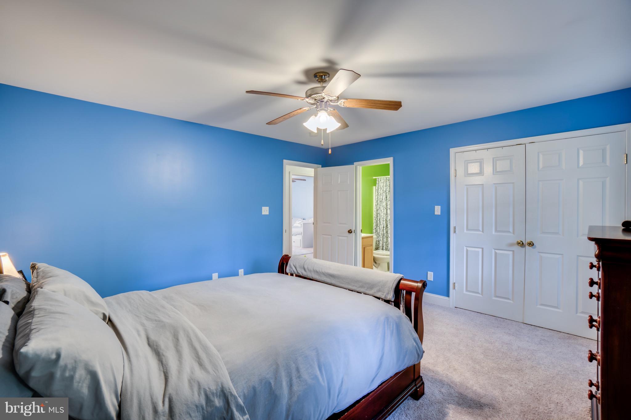 LAKE CAROLINE - Residential