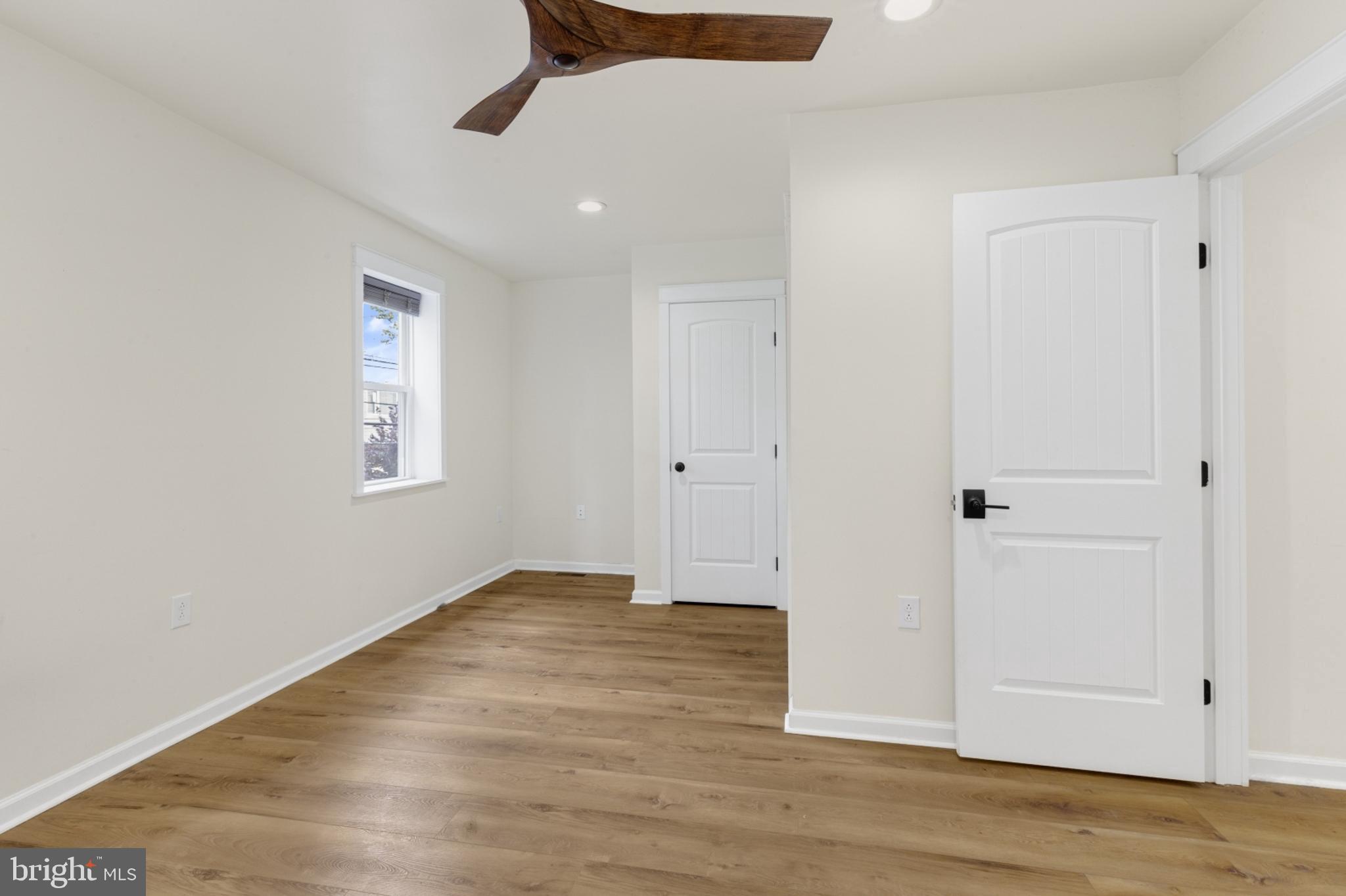 OLDE KENSINGTON - Residential Lease