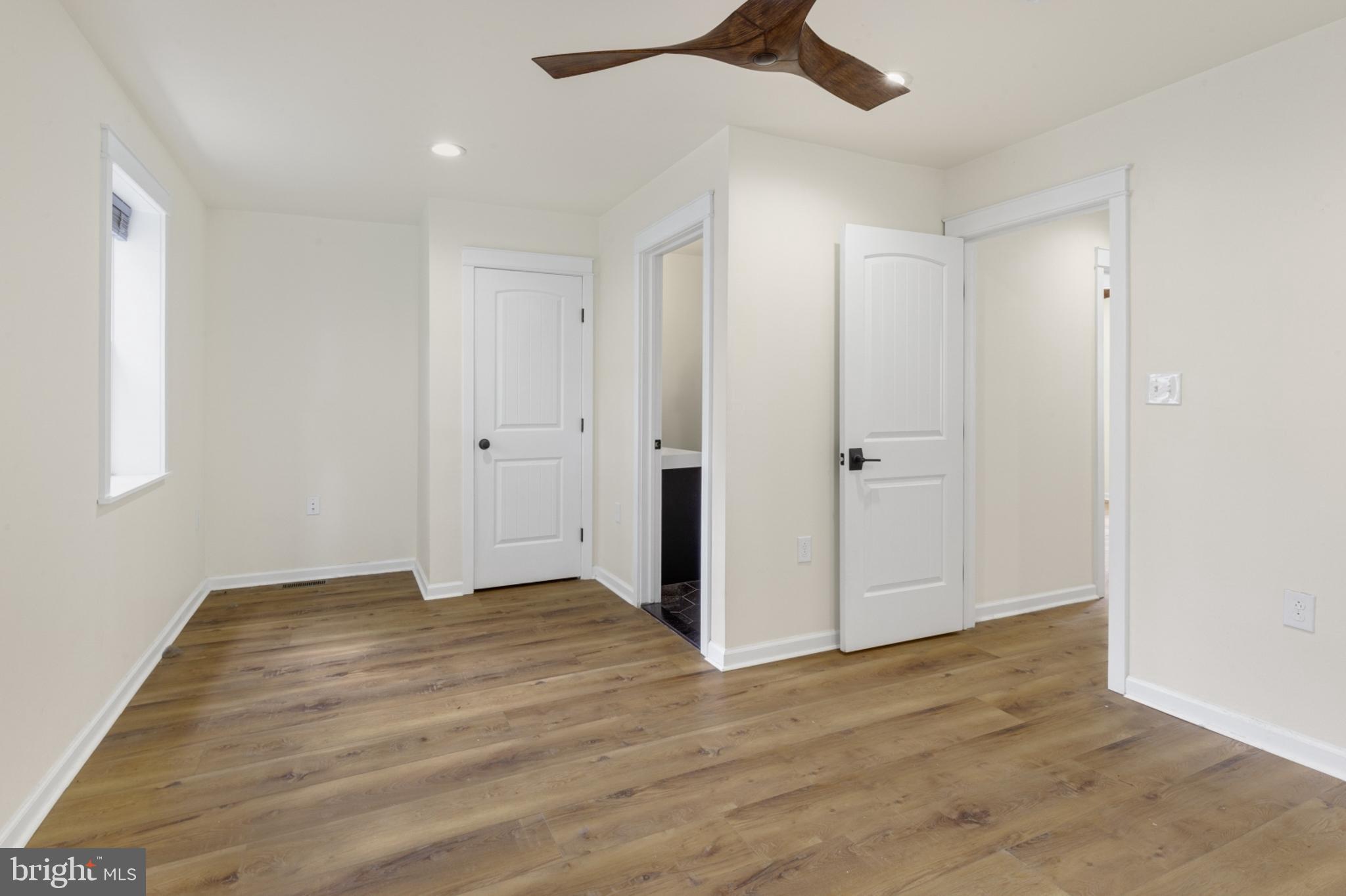 OLDE KENSINGTON - Residential Lease