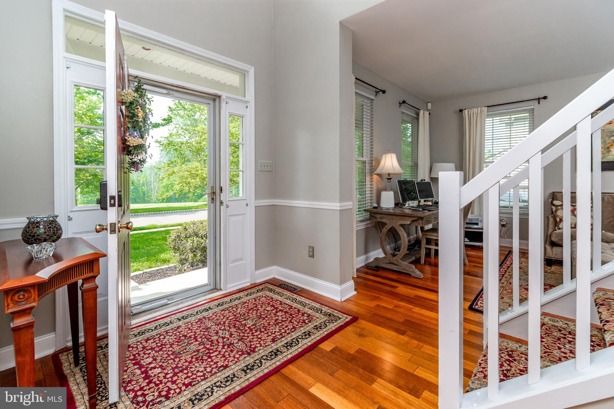 NORTH POINTE - Residential